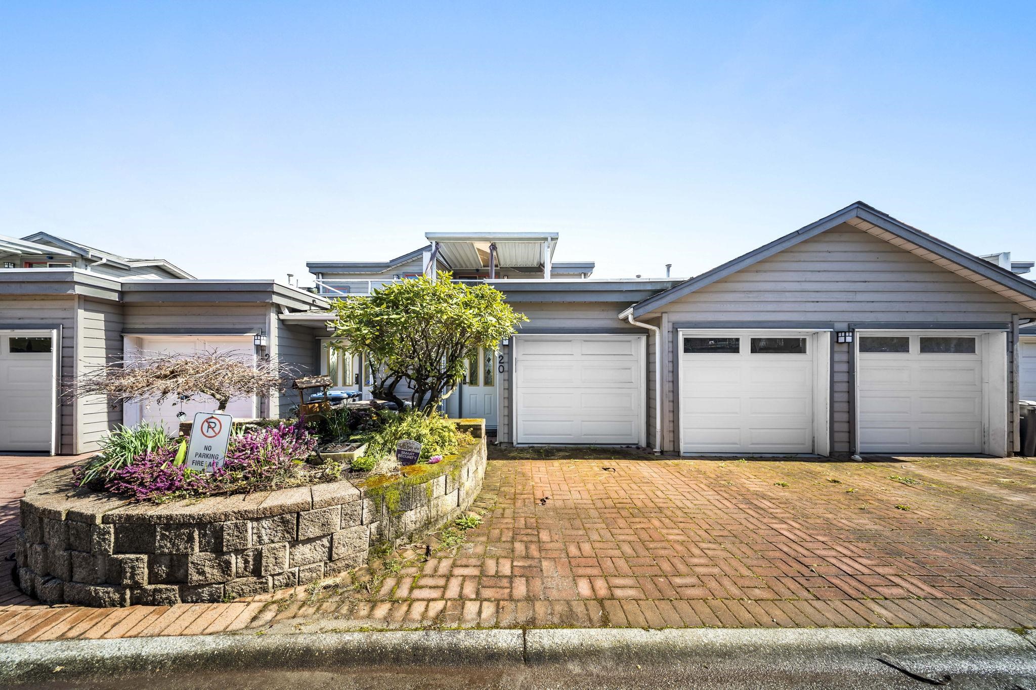 20 323 GOVERNORS COURT, R3141885, BC,