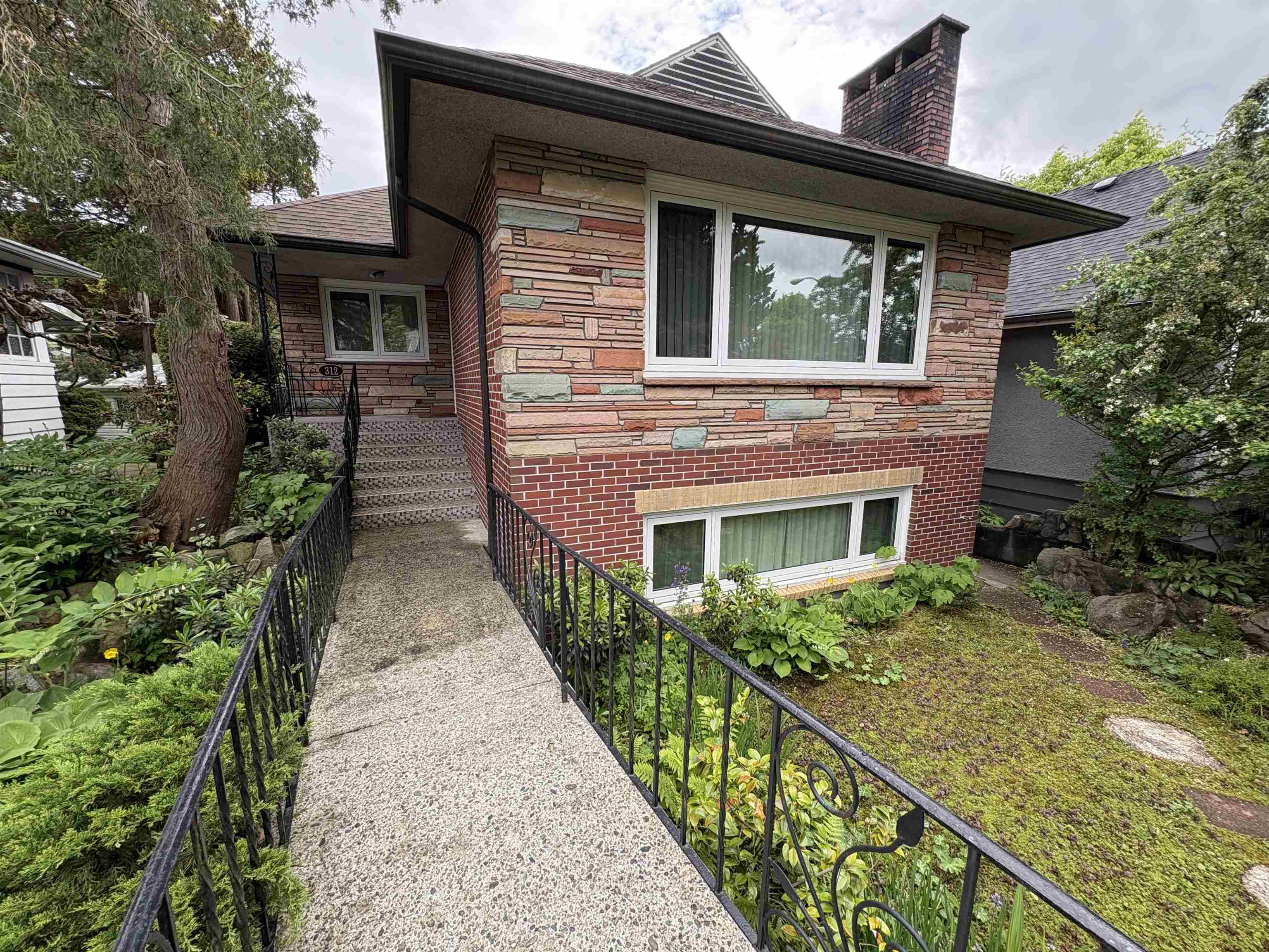 312 E 46TH AVENUE, Vancouver BC V5W 1Z8, R3141945, BC,