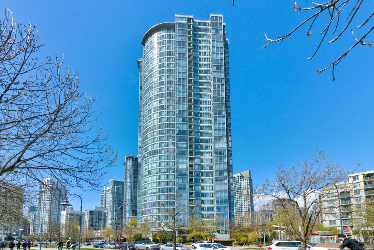 1606 1033 MARINASIDE CRESCENT, R3142149, BC,