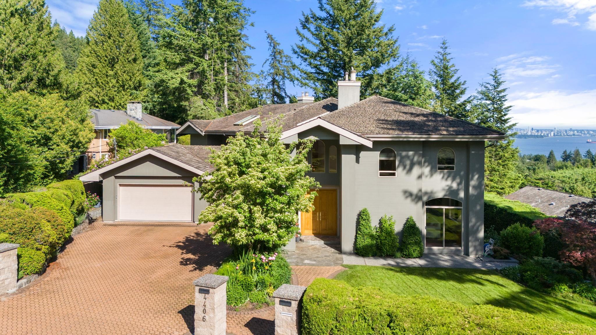 4406 WOODPARK ROAD, West Vancouver BC V7S 2W4, R3142312, BC,