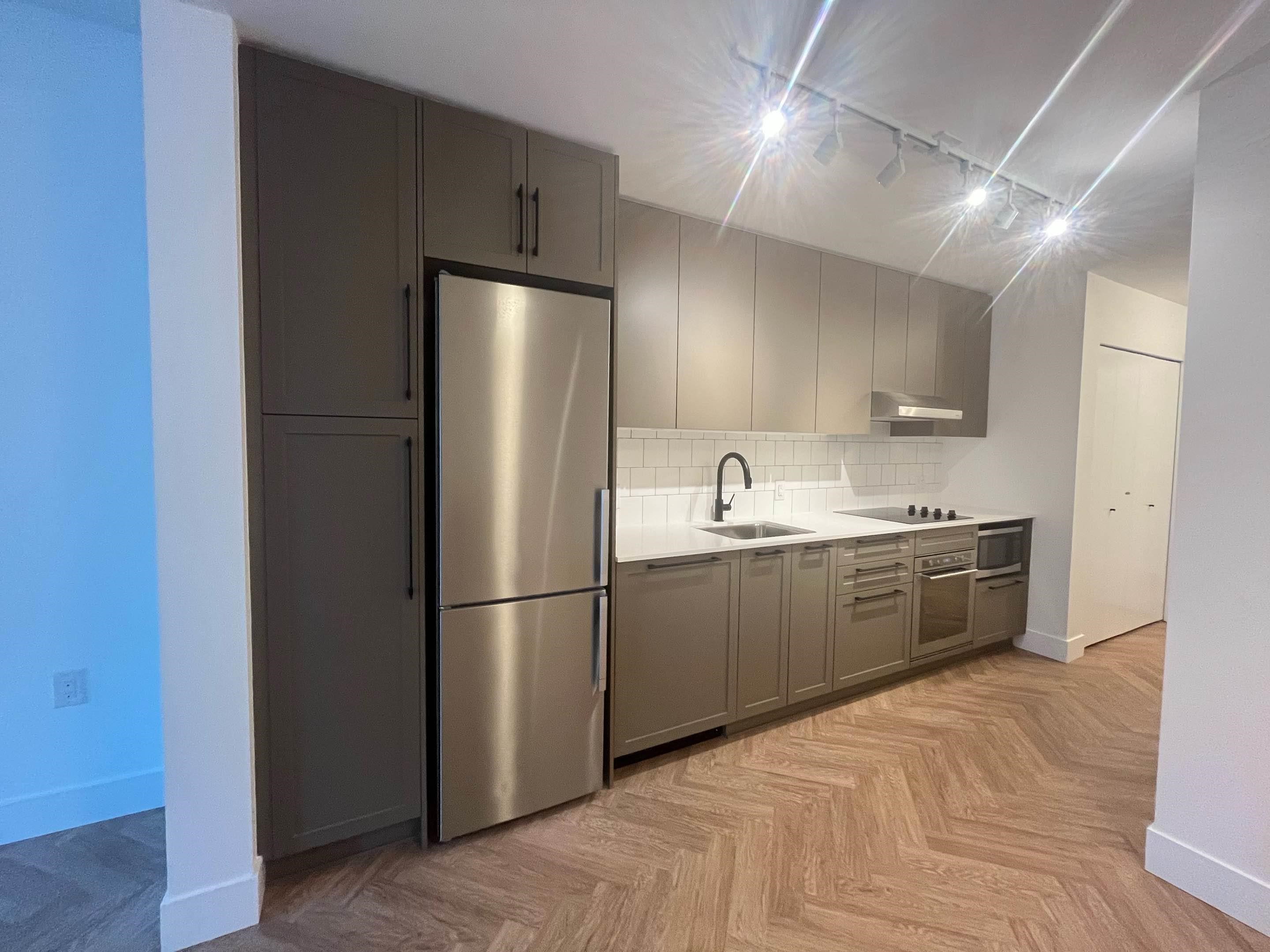 4xx 9228 SLOPES MEWS, R3142590, BC,