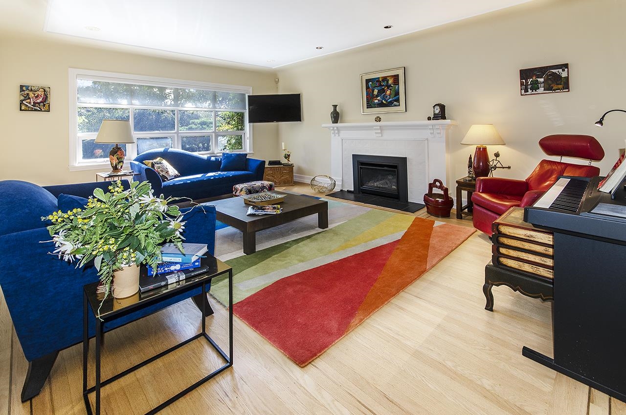 1915 W 43RD AVENUE, Vancouver BC V6M 2C7, R3142650, BC,
