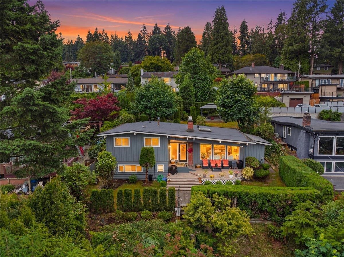 2206 PINECREST AVENUE, Coquitlam BC V3J 6T6, R3142752, BC,