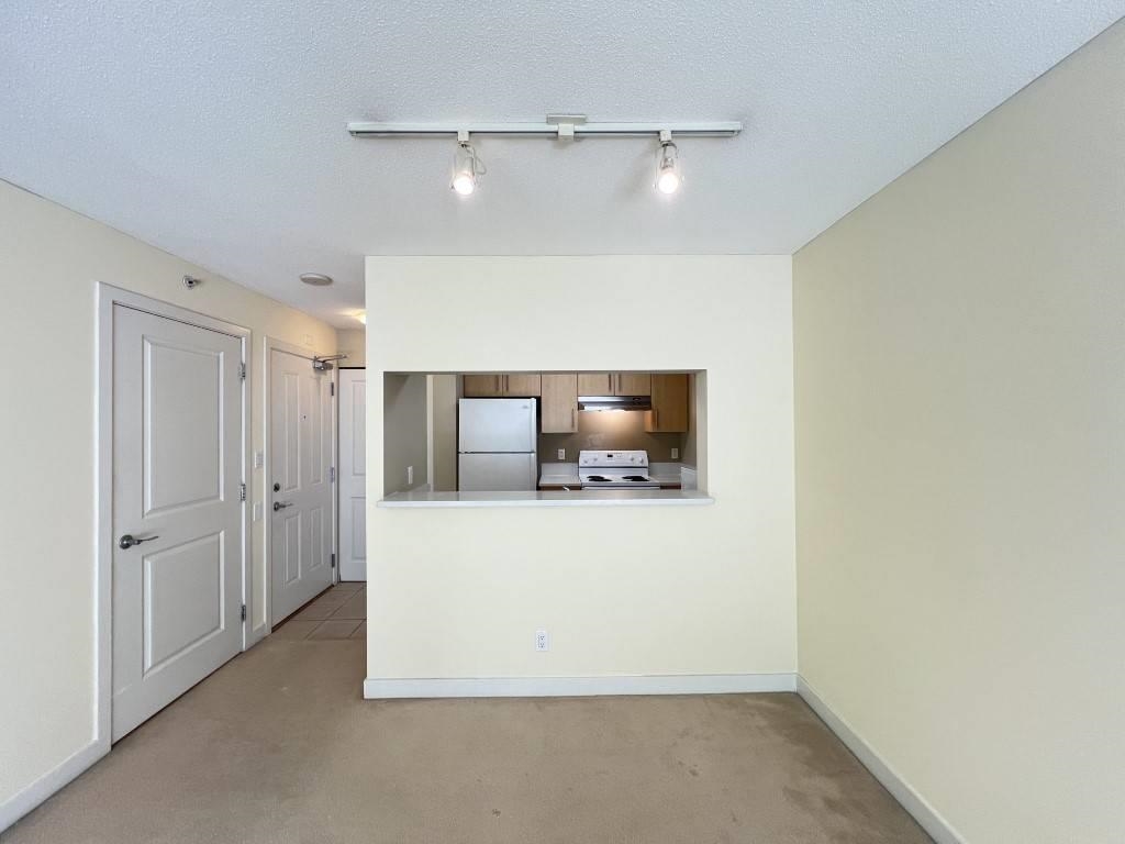 201 3660 VANNESS AVENUE, R3142762, BC,