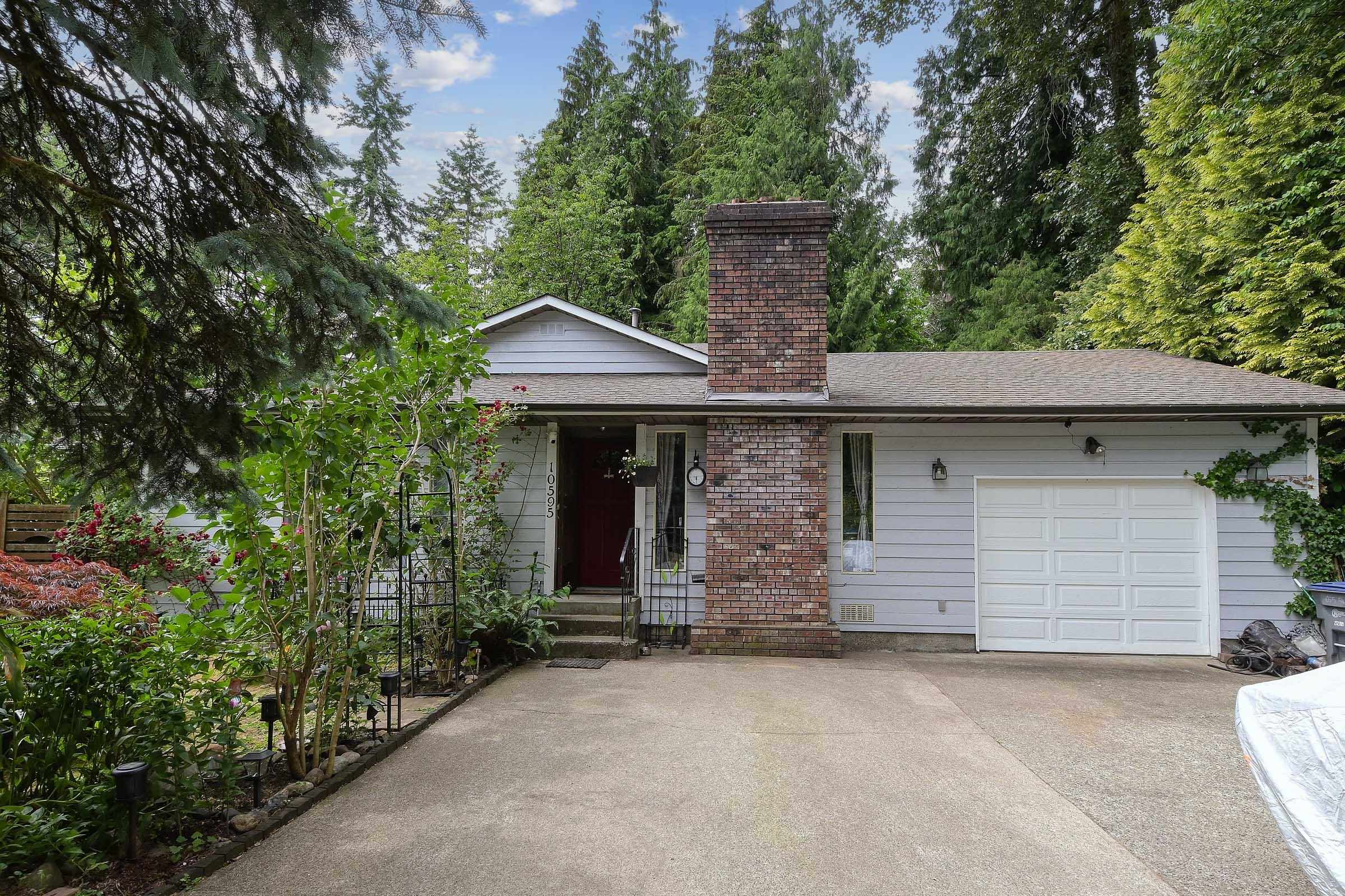 MLS® listing #R3142849 for sale located at 10595 154A STREET, Surrey BC V3R 4K2