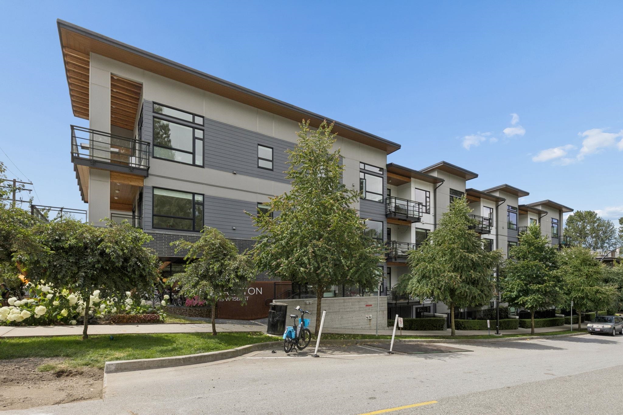 209 715 15TH STREET, R3142895, BC,