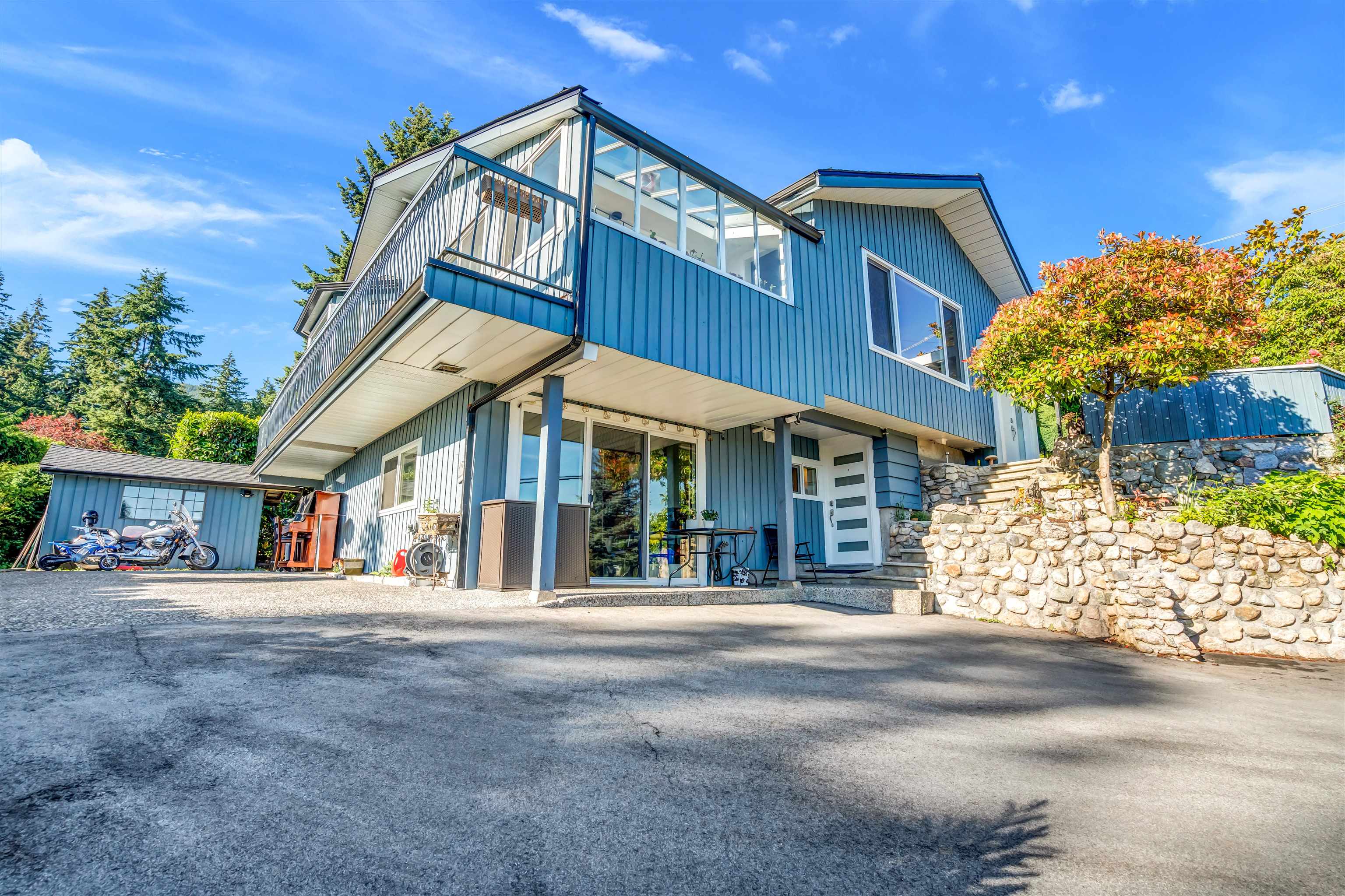 300 W BALMORAL ROAD, North Vancouver BC V7N 2V3, R3142996, BC,