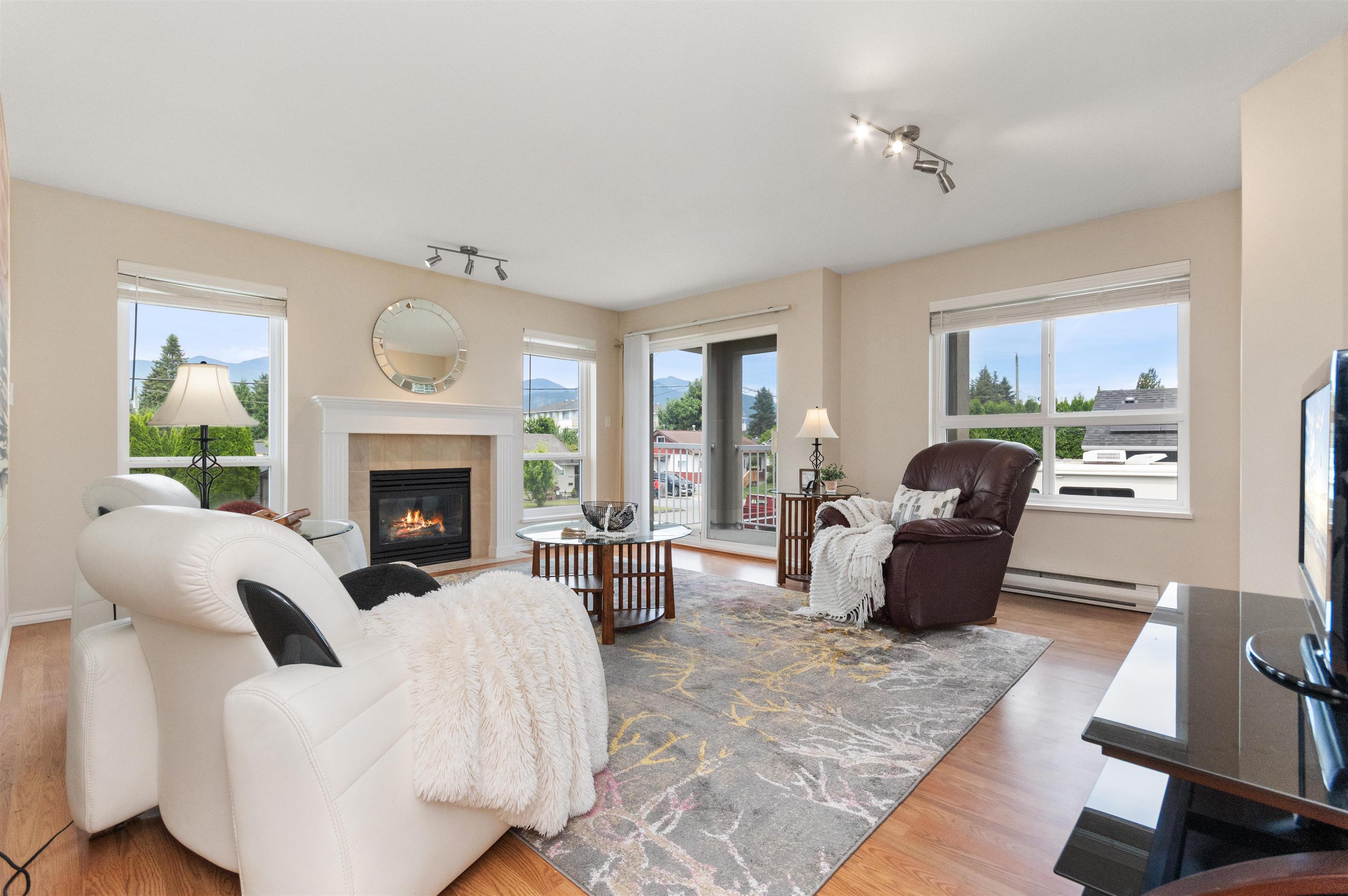 205 45773 VICTORIA AVENUE, R3143013, BC,