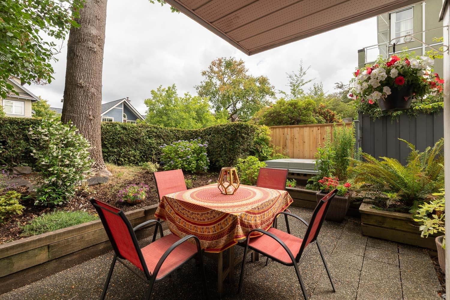 106 876 14TH AVENUE, R3143065, BC,