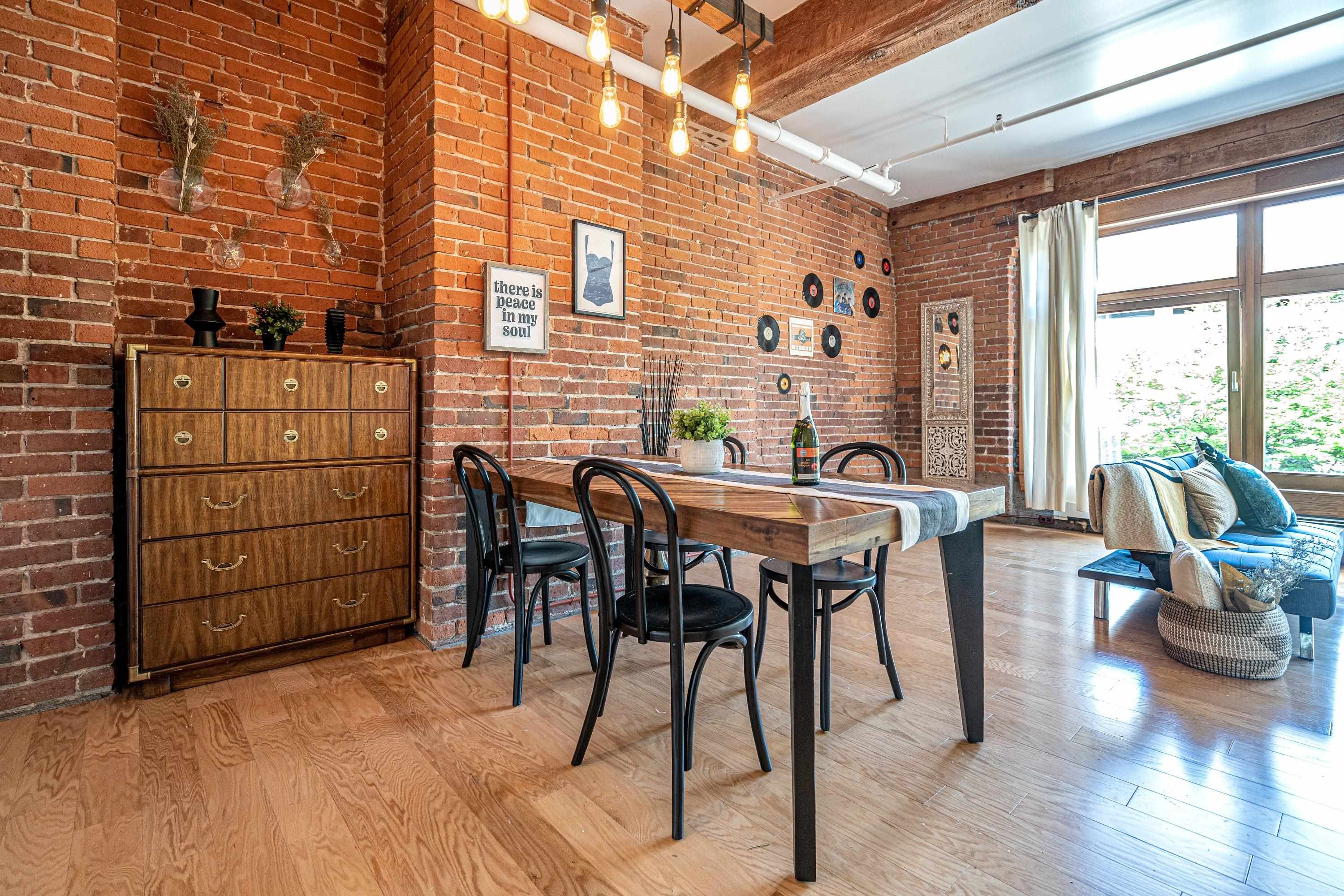 303 518 BEATTY STREET, R3143089, BC,
