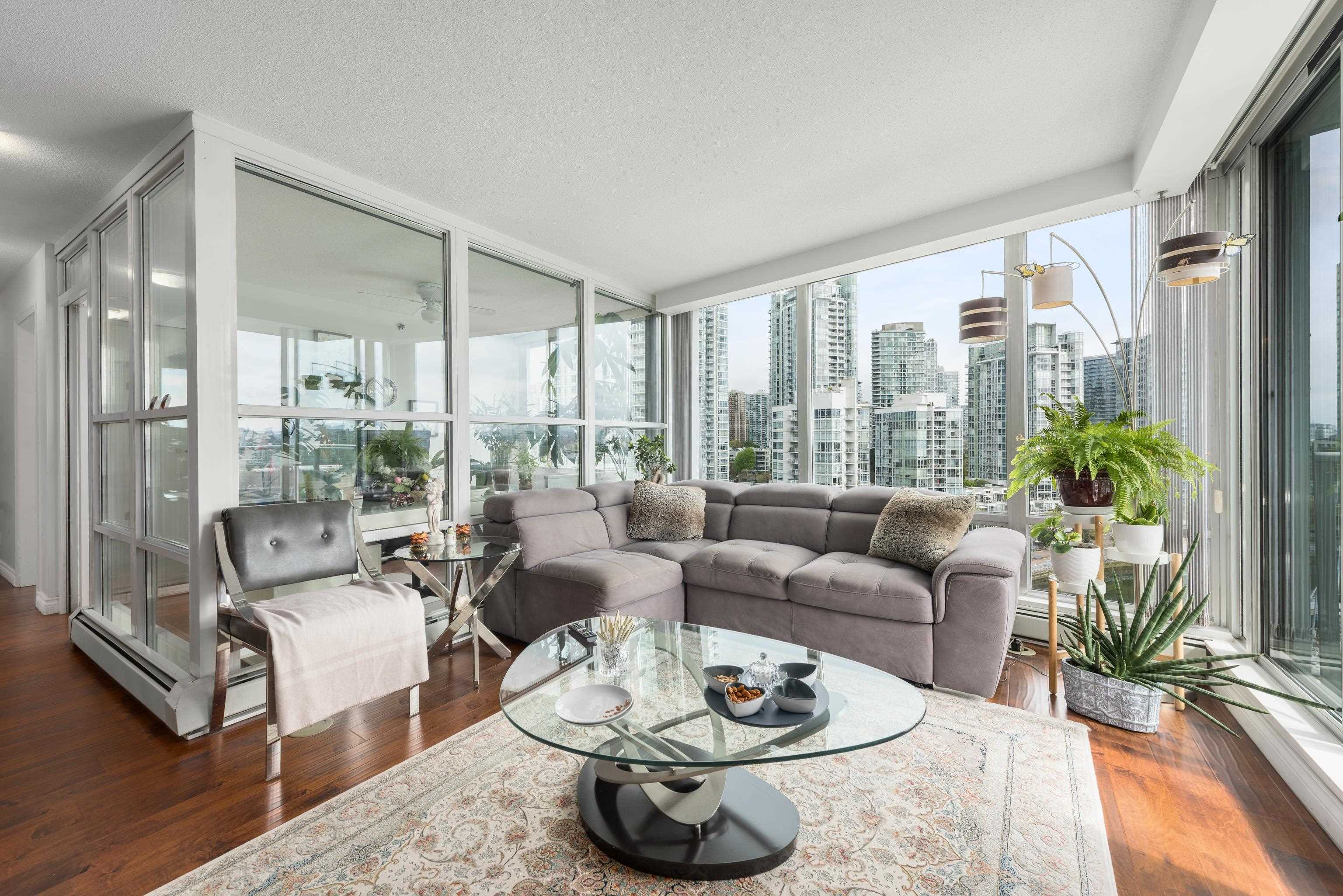1201 1228 MARINASIDE CRESCENT, R3143256, BC,