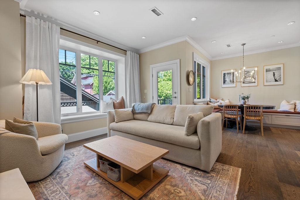 533 E 11TH AVENUE, Vancouver BC V5T 2E1, R3143509, BC,
