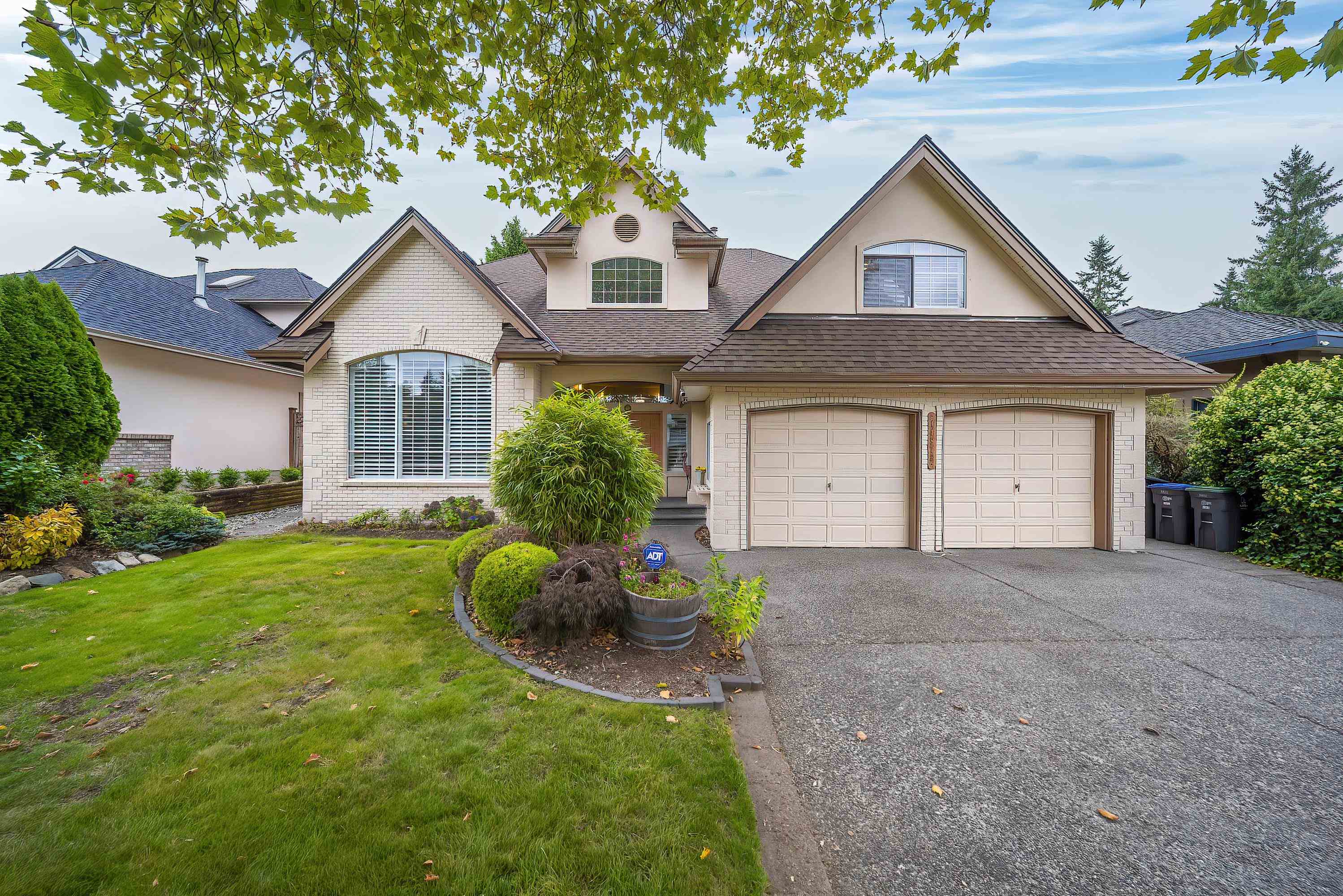 14872 25A AVENUE, Surrey BC V4P 1N8, R3143542, BC,