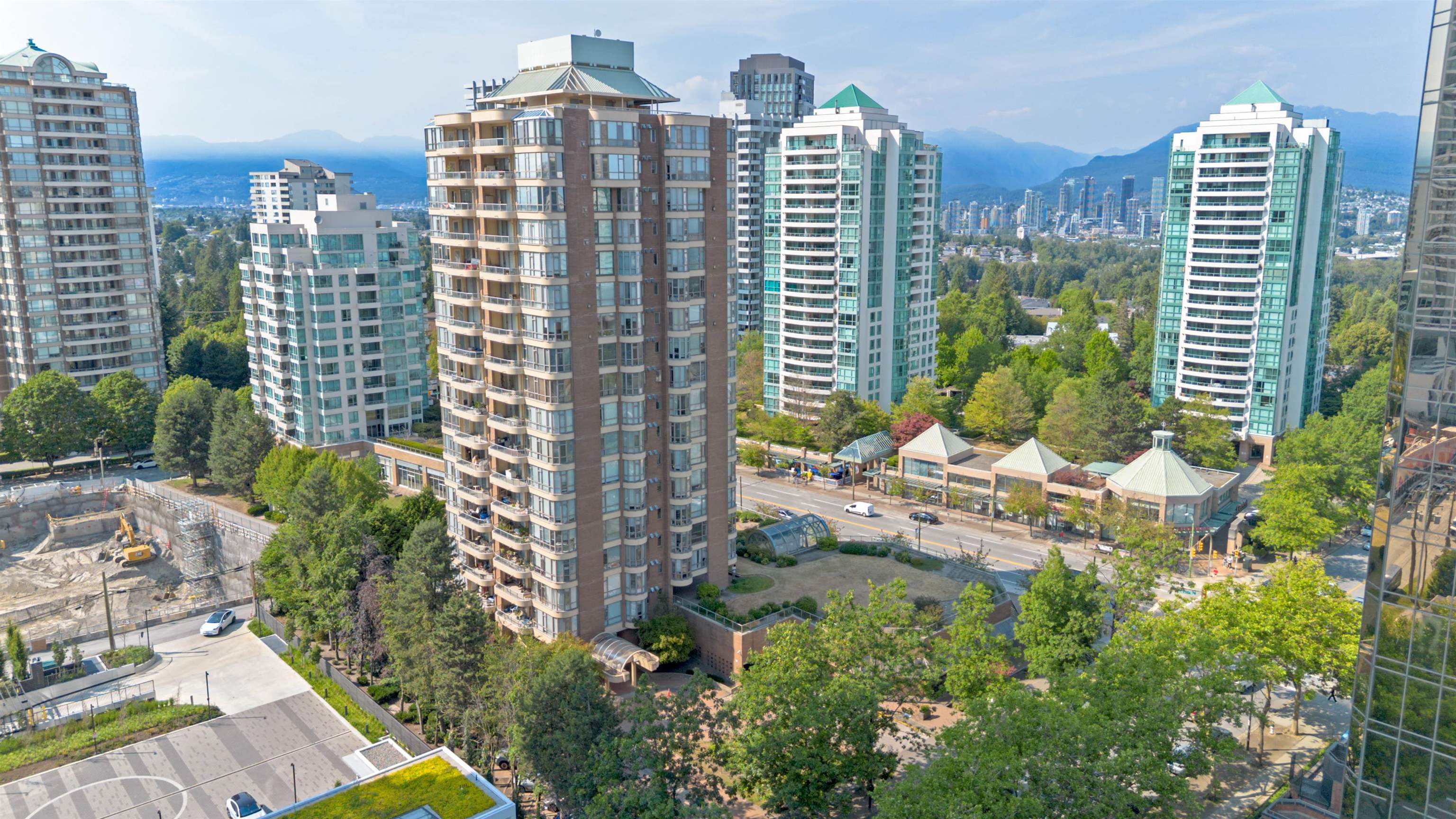700 5967 WILSON AVENUE, R3143547, BC,