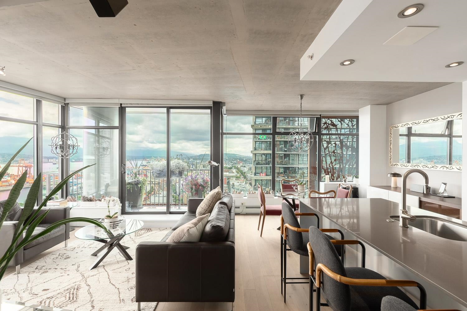 2903 128 CORDOVA STREET, R3143575, BC,
