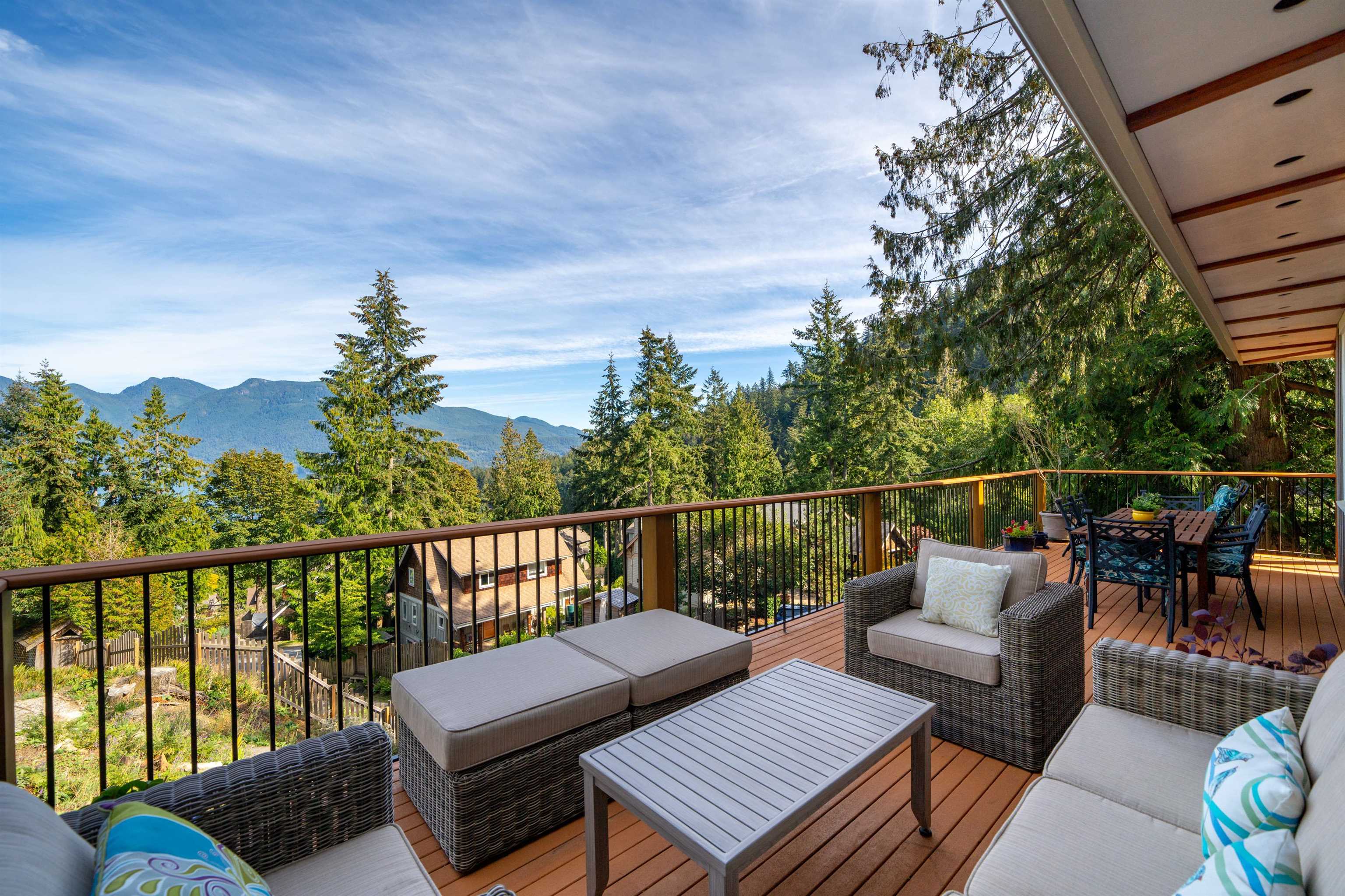 947 VILLAGE DRIVE, Bowen Island BC V0N 1G1, R3143634, BC,