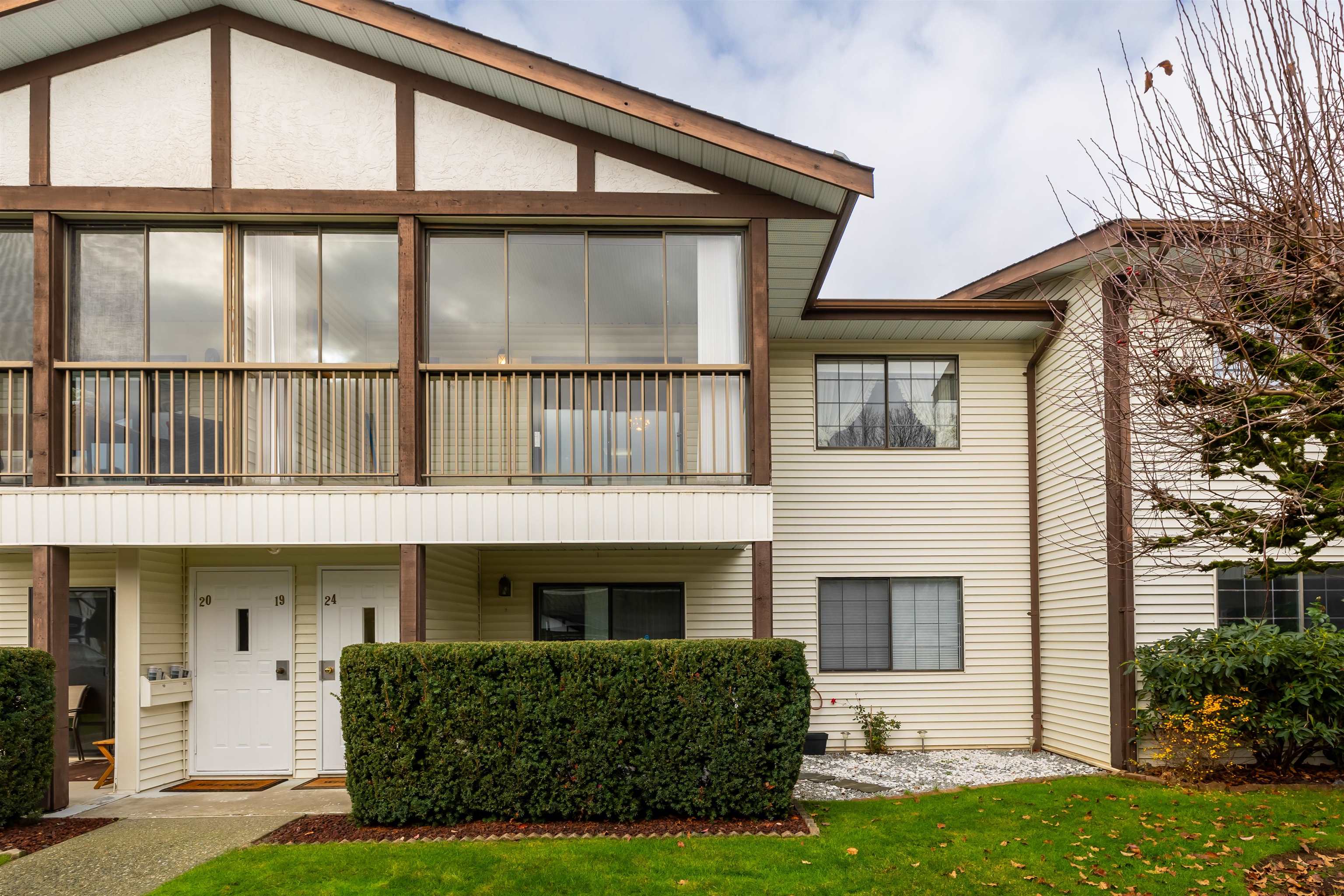 23 32718 GARIBALDI DRIVE, R3143641, BC,