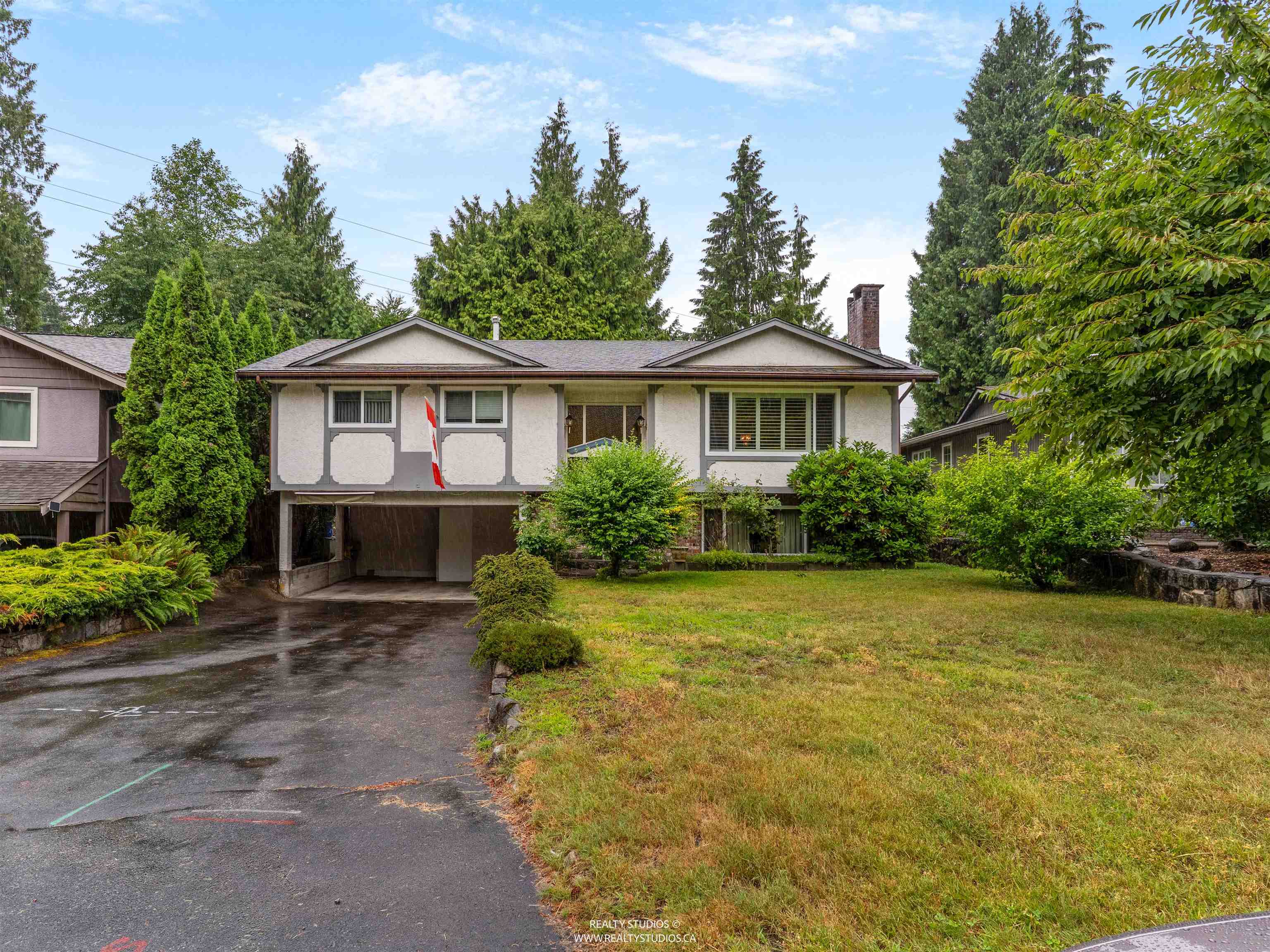 2599 MASEFIELD ROAD, North Vancouver BC V7K 1Z8, R3143670, BC,