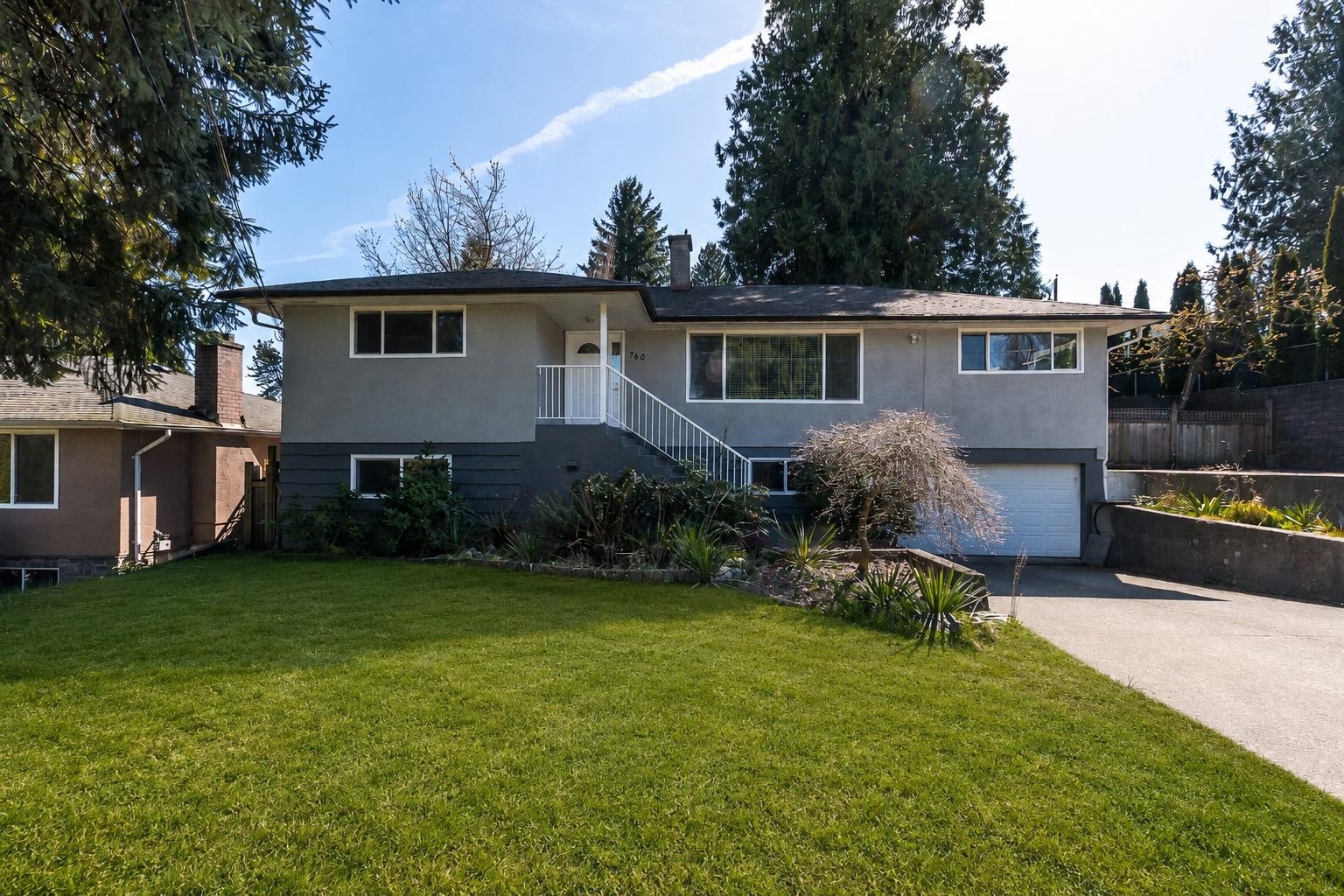 760 GROVER AVENUE, Coquitlam BC V3J 3C8, R3143739, BC,