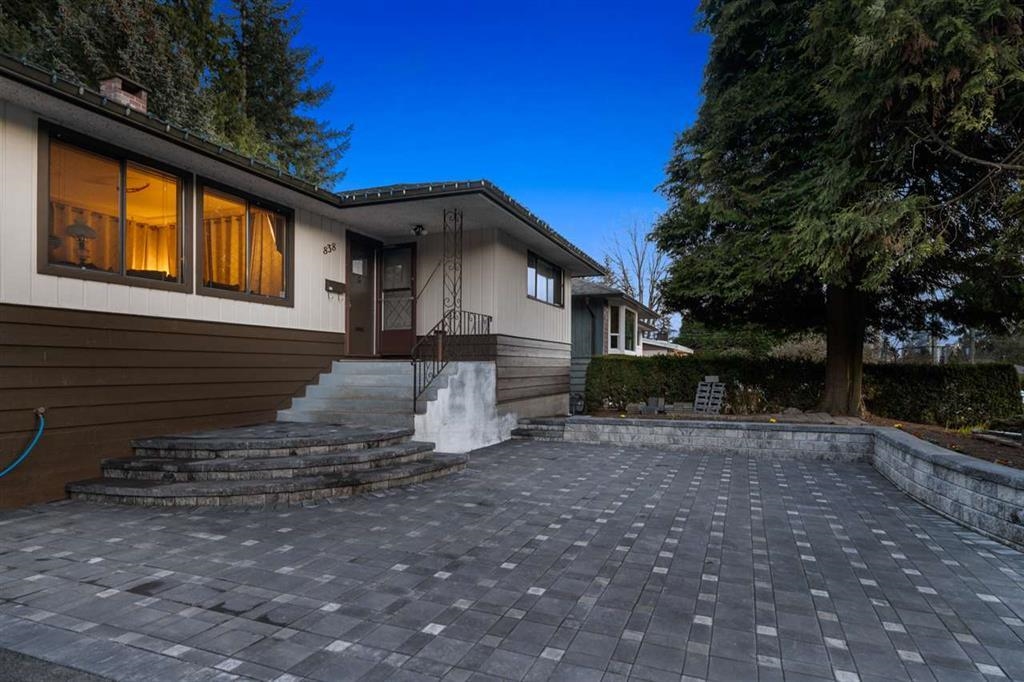838 DUNDONALD DRIVE, Port Moody BC V3H 1B7, R3143817, BC,