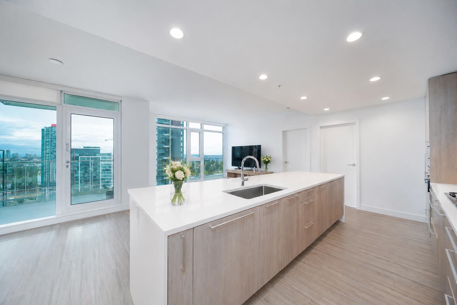 1601 6398 SILVER STREET, R3143908, BC,