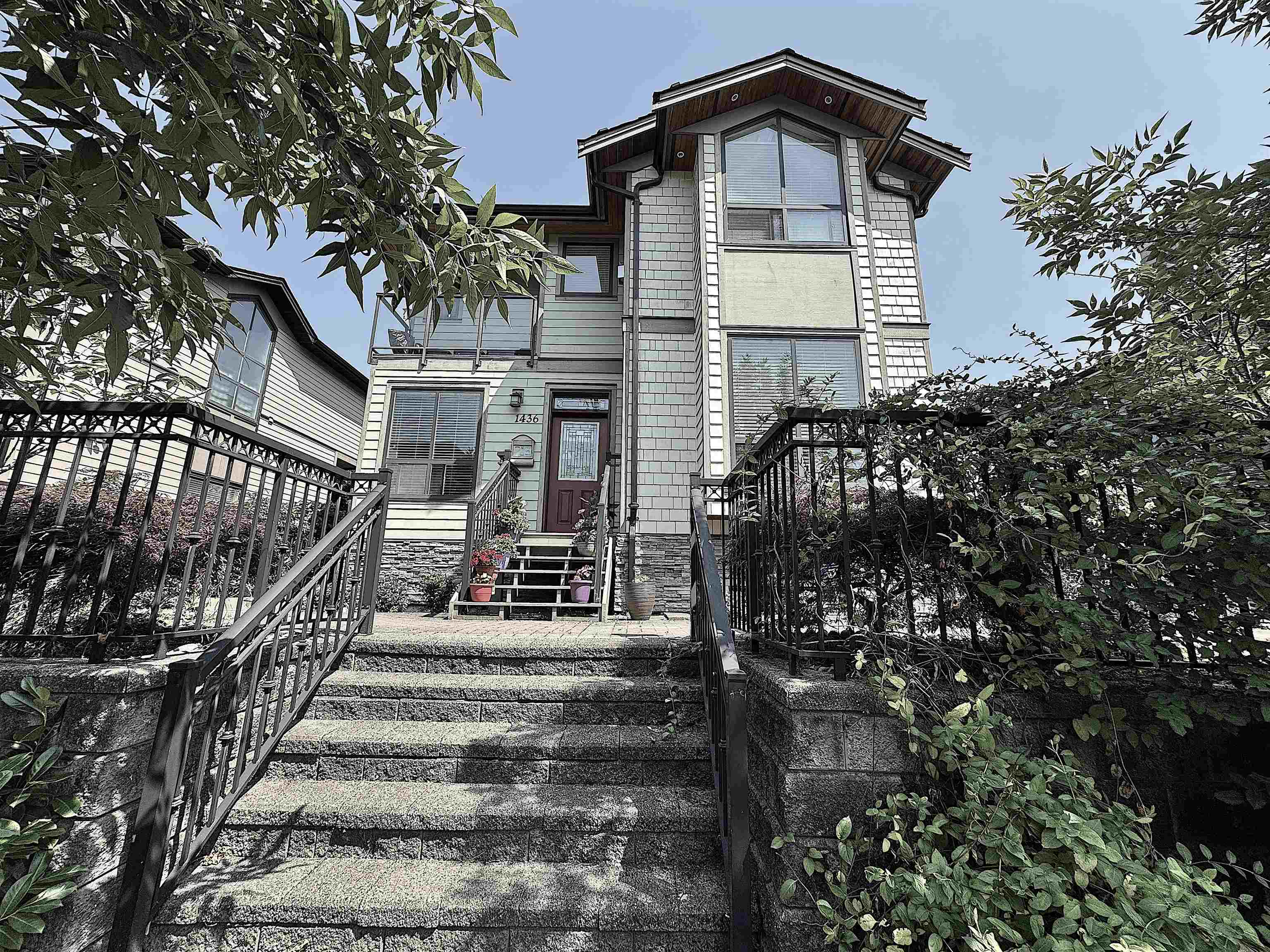 1436 BEWICKE AVENUE, North Vancouver BC V7M 3B8, R3143934, BC,