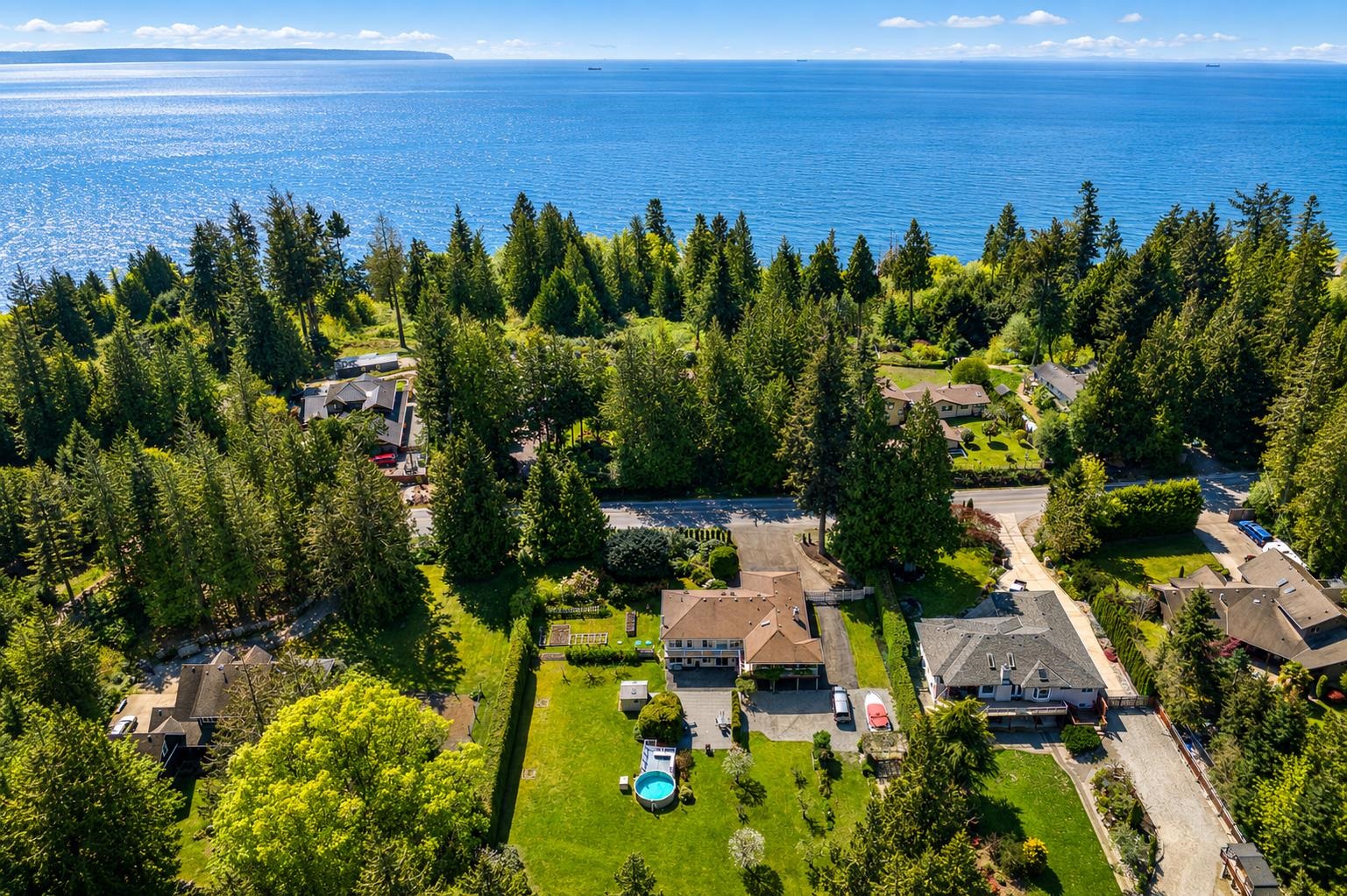 7904 REDROOFFS ROAD, Halfmoon Bay BC V7Z 1A4, R3143985, BC,
