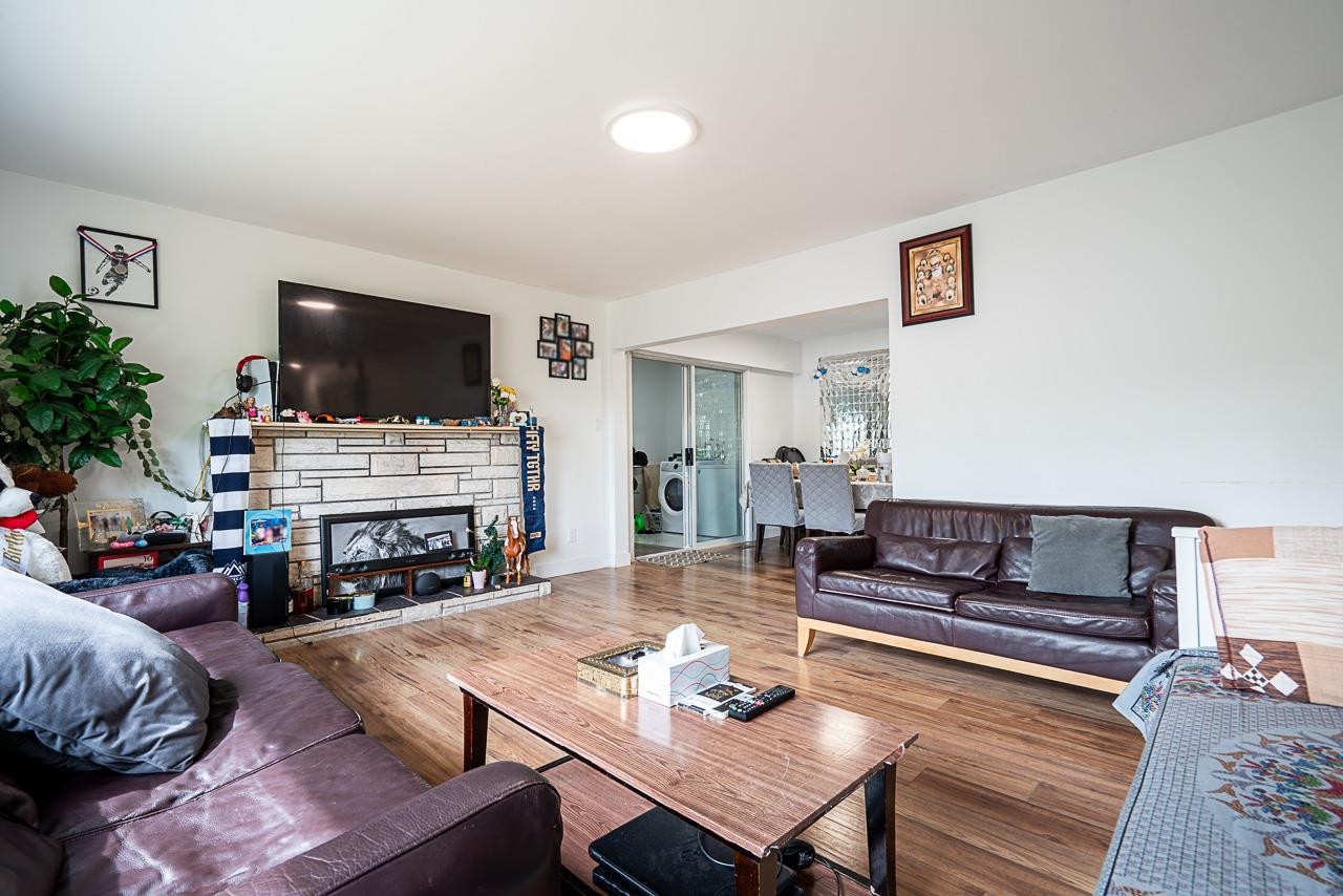 6837 144 STREET, Surrey BC V3W 5R9, R3144025, BC,