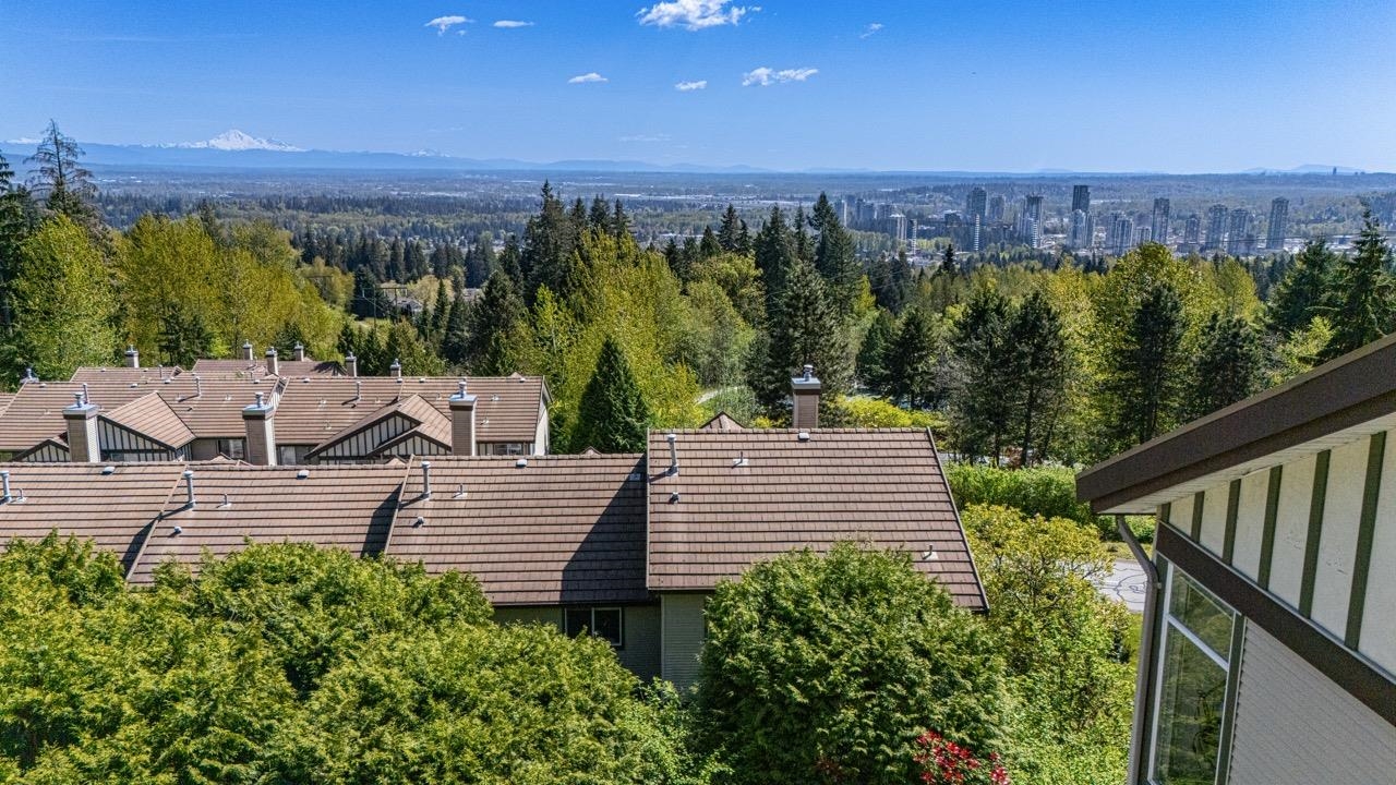 19 1486 JOHNSON STREET, R3144054, BC,