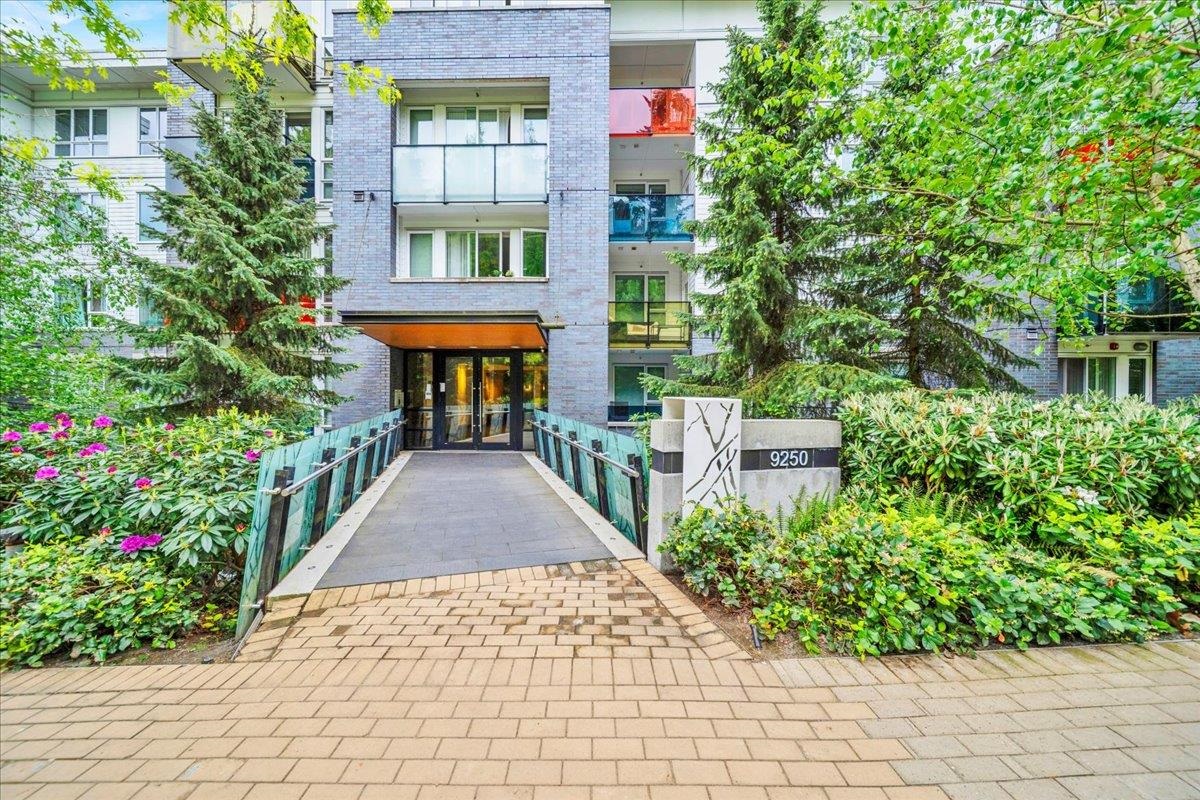 218 9250 UNIVERSITY HIGH STREET, R3144057, BC,