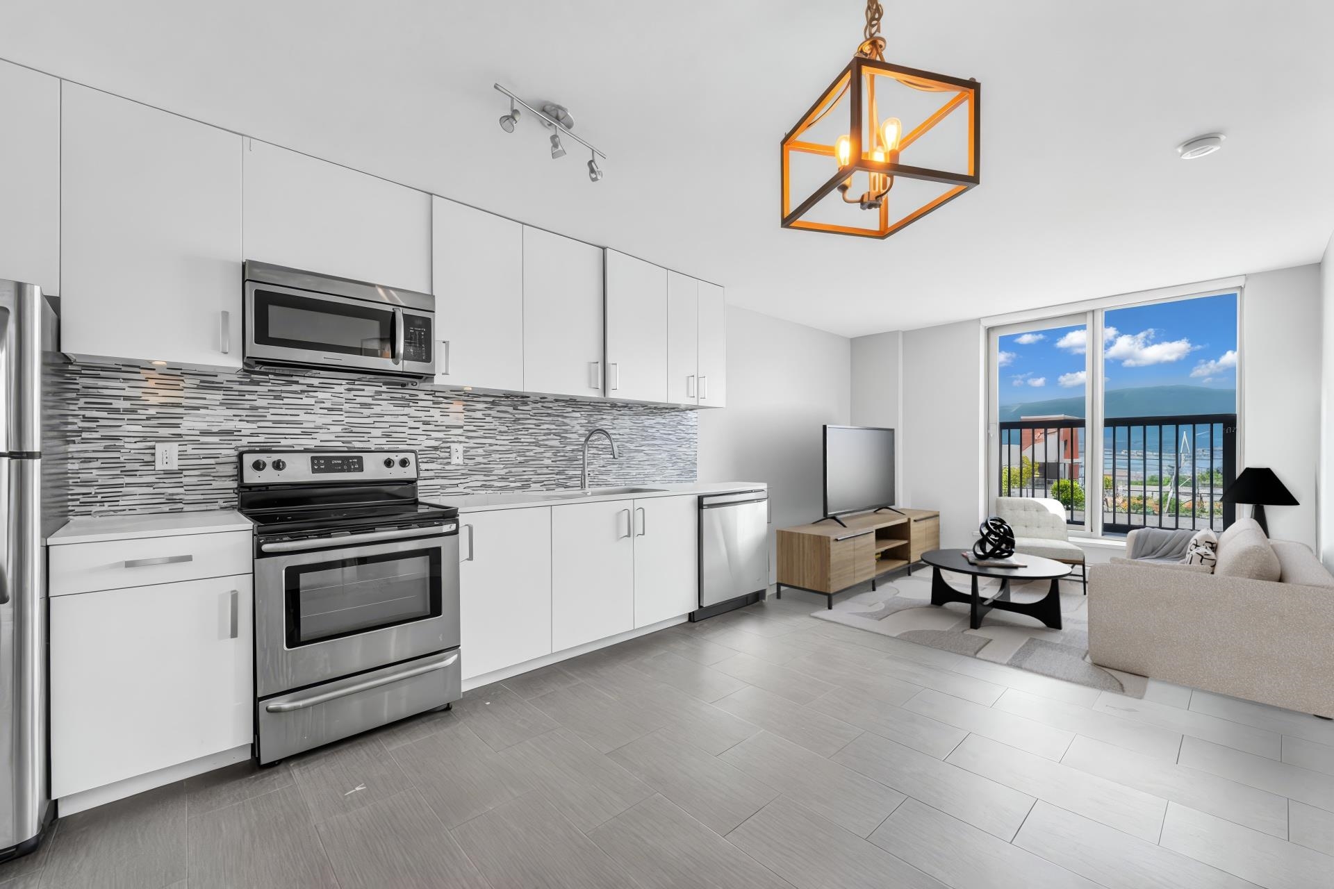 1011 66 CORDOVA STREET, R3144079, BC,