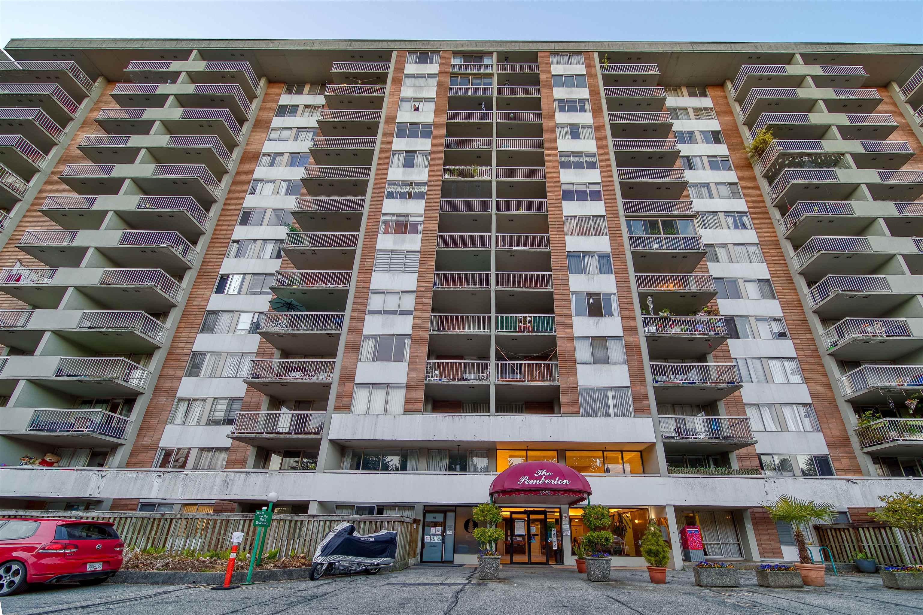1118 2012 FULLERTON AVENUE, R3144085, BC,