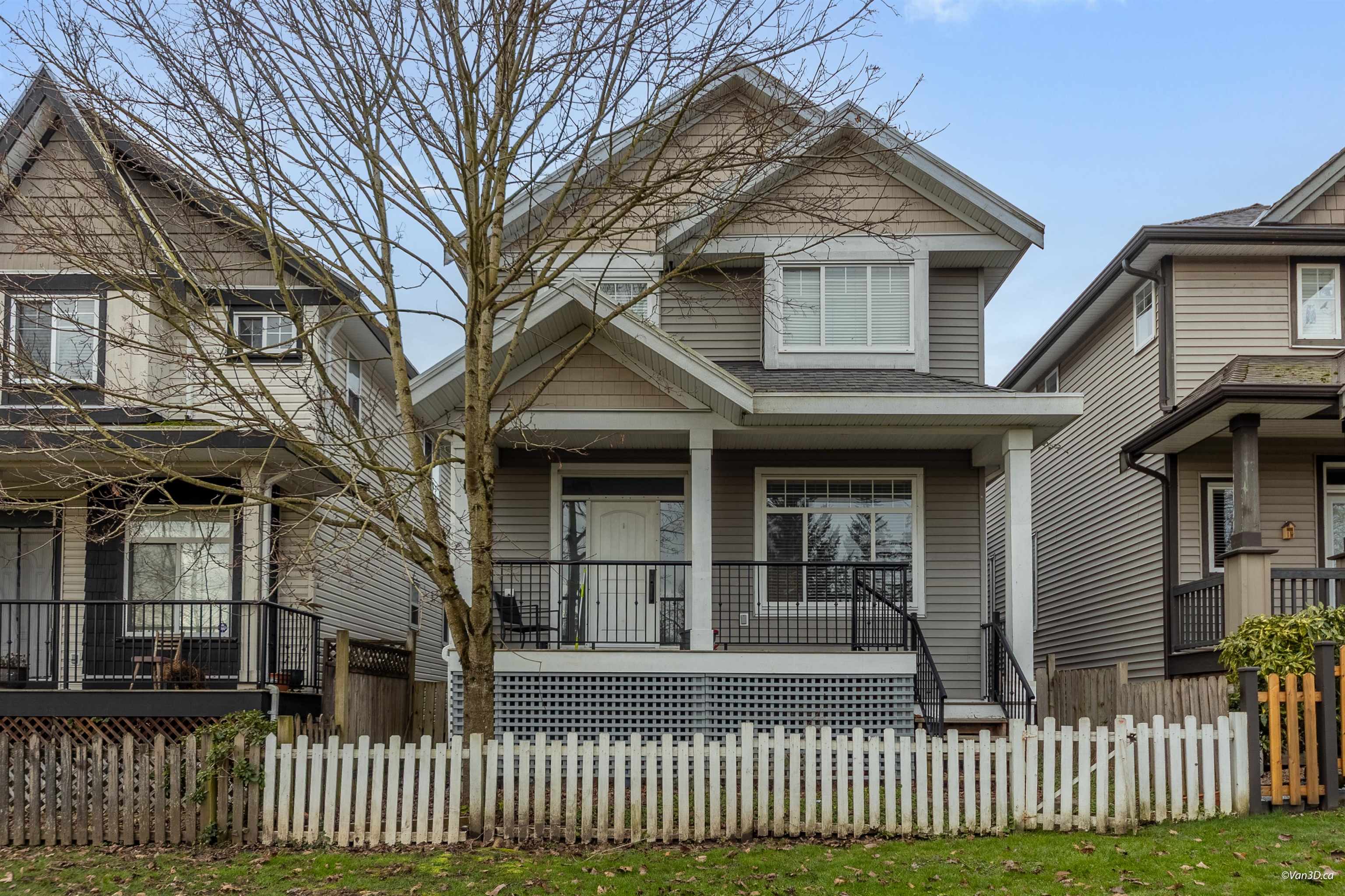 6686 195 STREET, Surrey BC V4N 5T4, R3144194, BC,