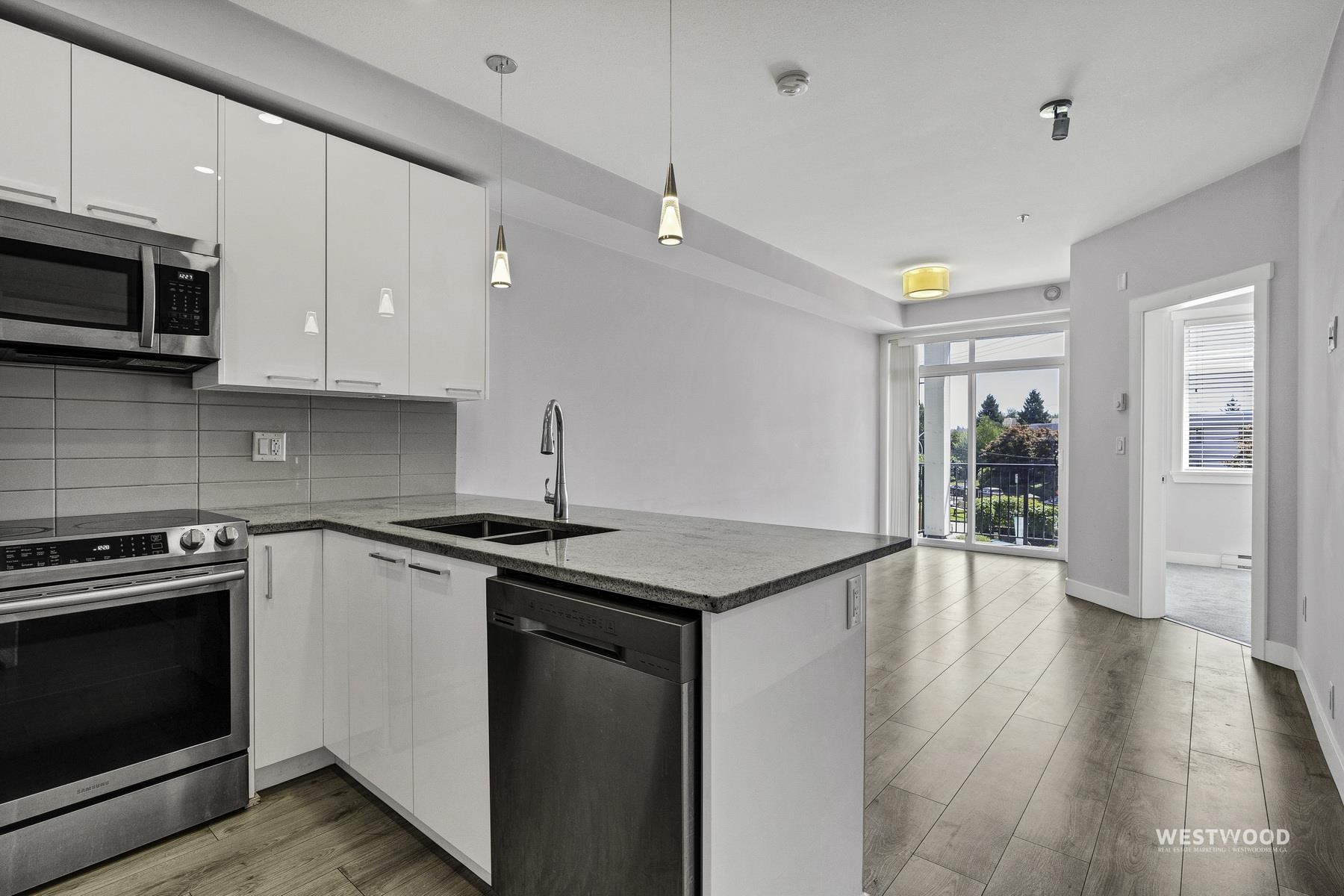 210 20696 EASTLEIGH CRESCENT, R3144228, BC,