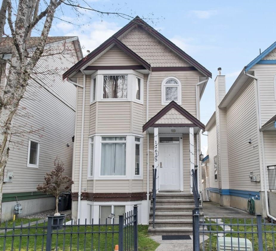 12625 HAMPTON COURT, Surrey BC V3W 1N2, R3144289, BC,
