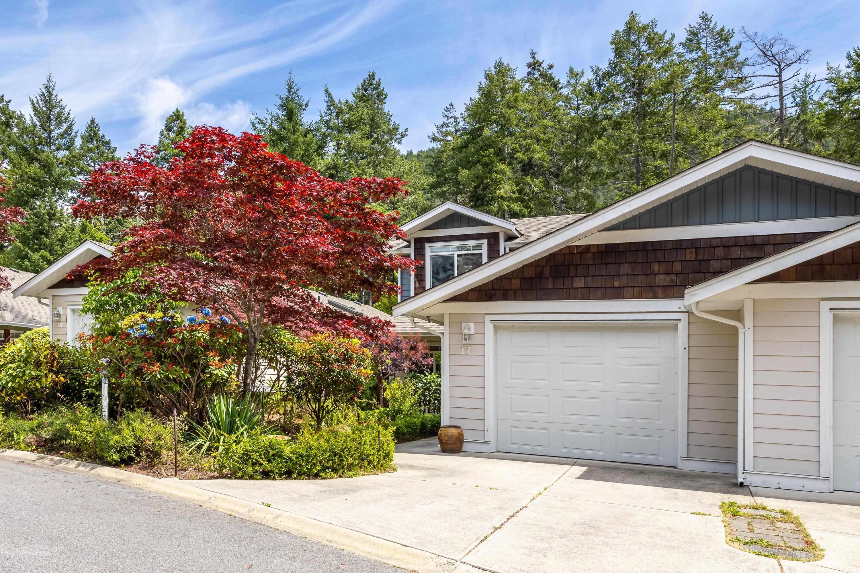 17 12710 LAGOON ROAD, R3144346, BC,