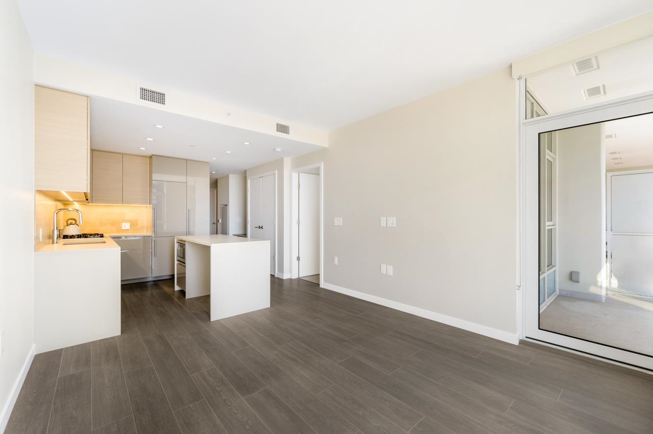 2804 4168 LOUGHEED HIGHWAY, R3144365, BC,