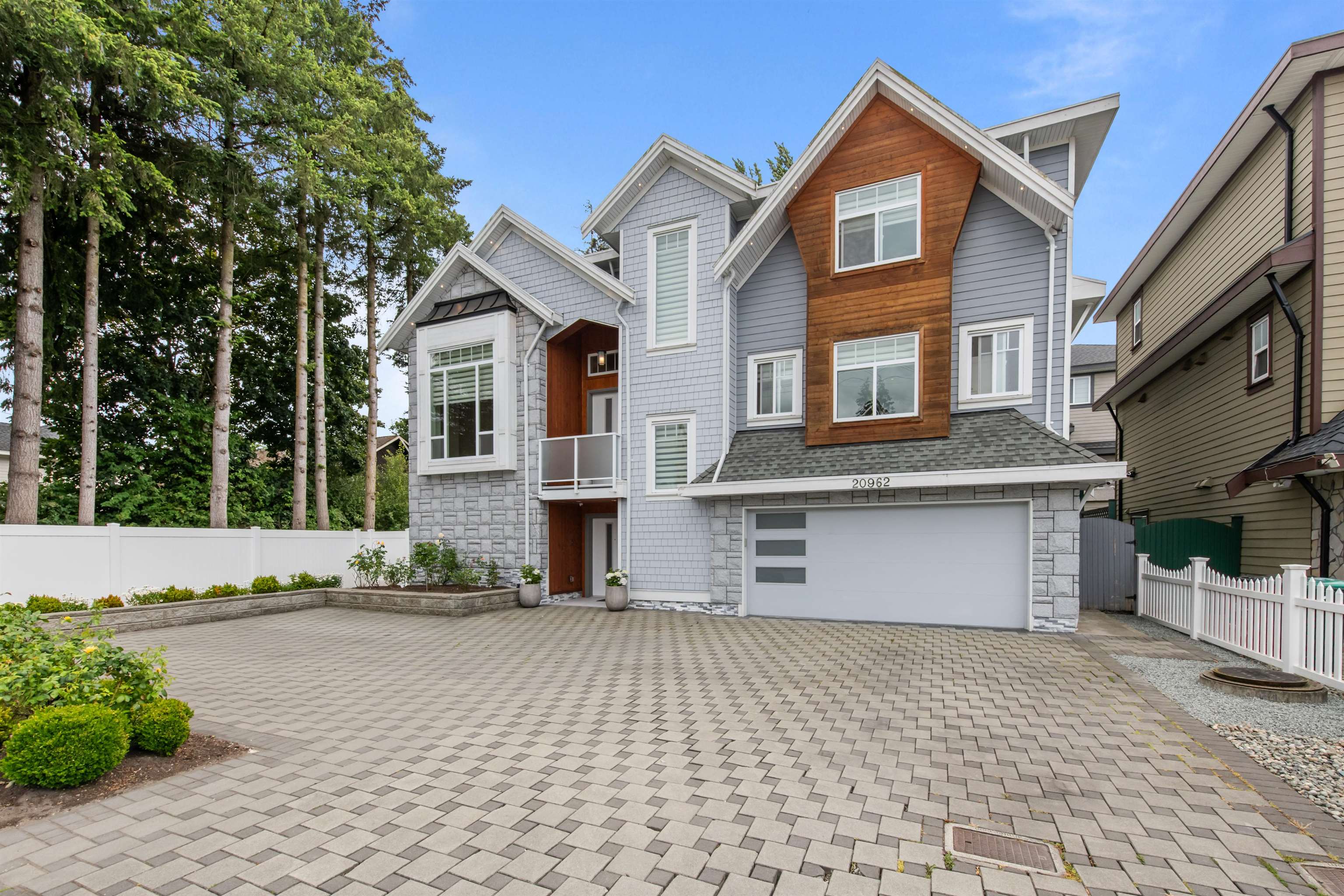 20962 48 AVENUE, Langley BC V3A 3M1, R3144397, BC,