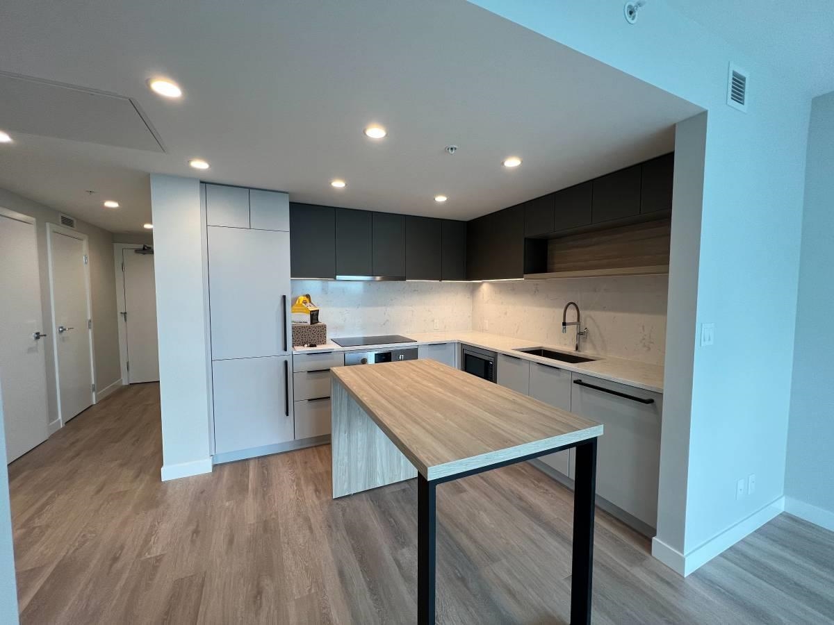 2701 567 EMERSON STREET, R3144437, BC,