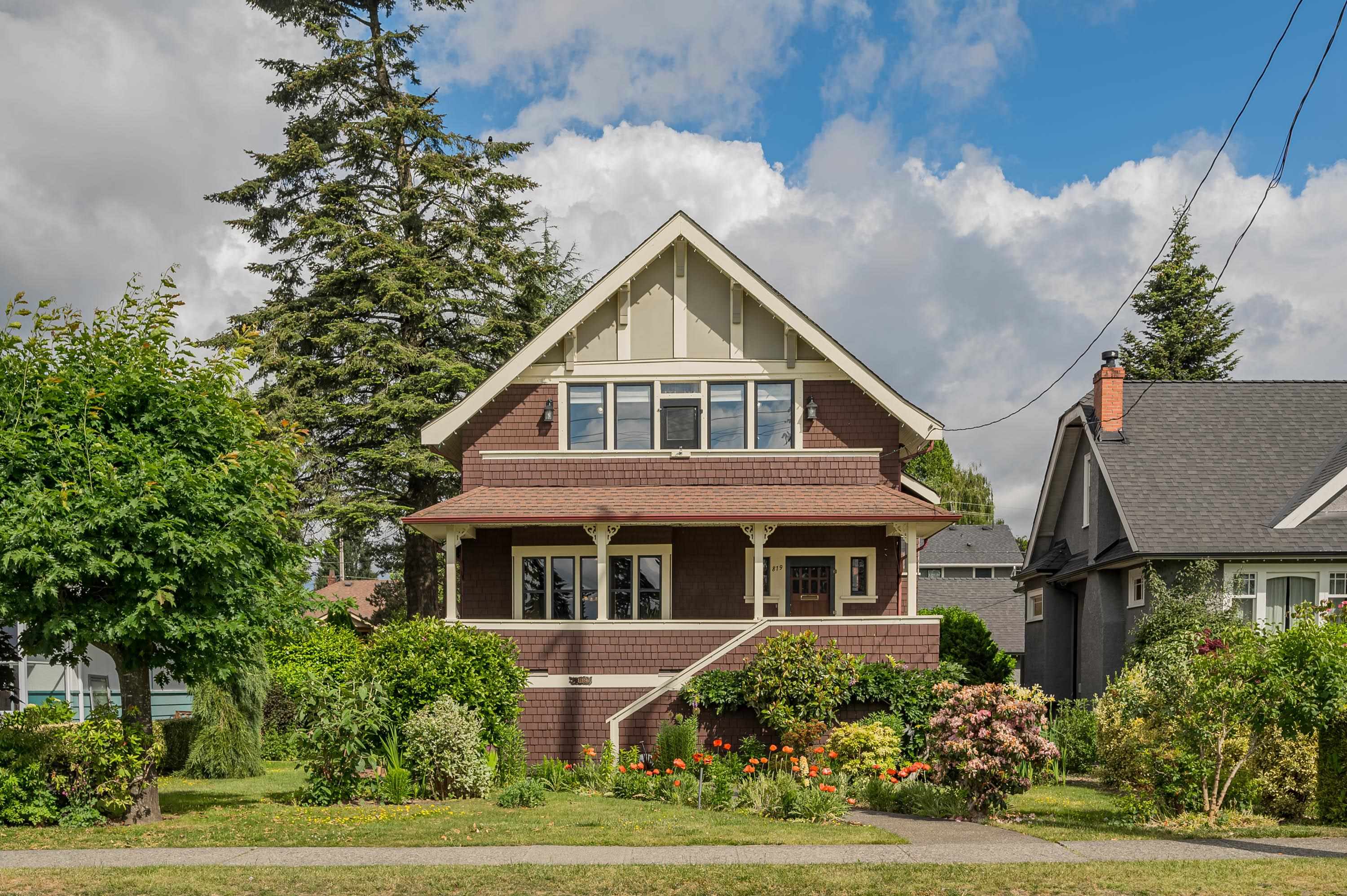 819 EIGHTH AVENUE, New Westminster BC V3M 2R4, R3144466, BC,