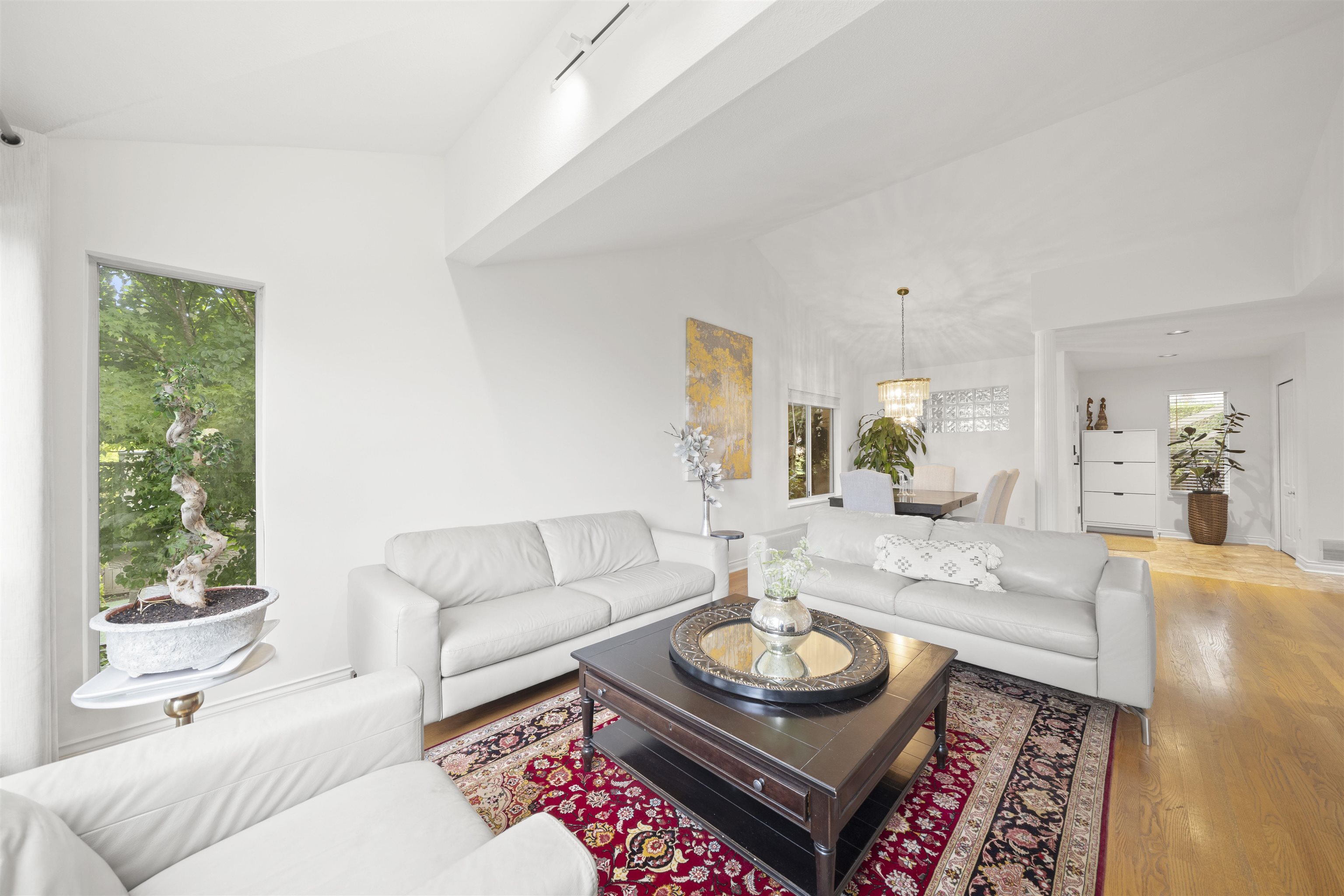 40 1238 EASTERN DRIVE, R3144745, BC,