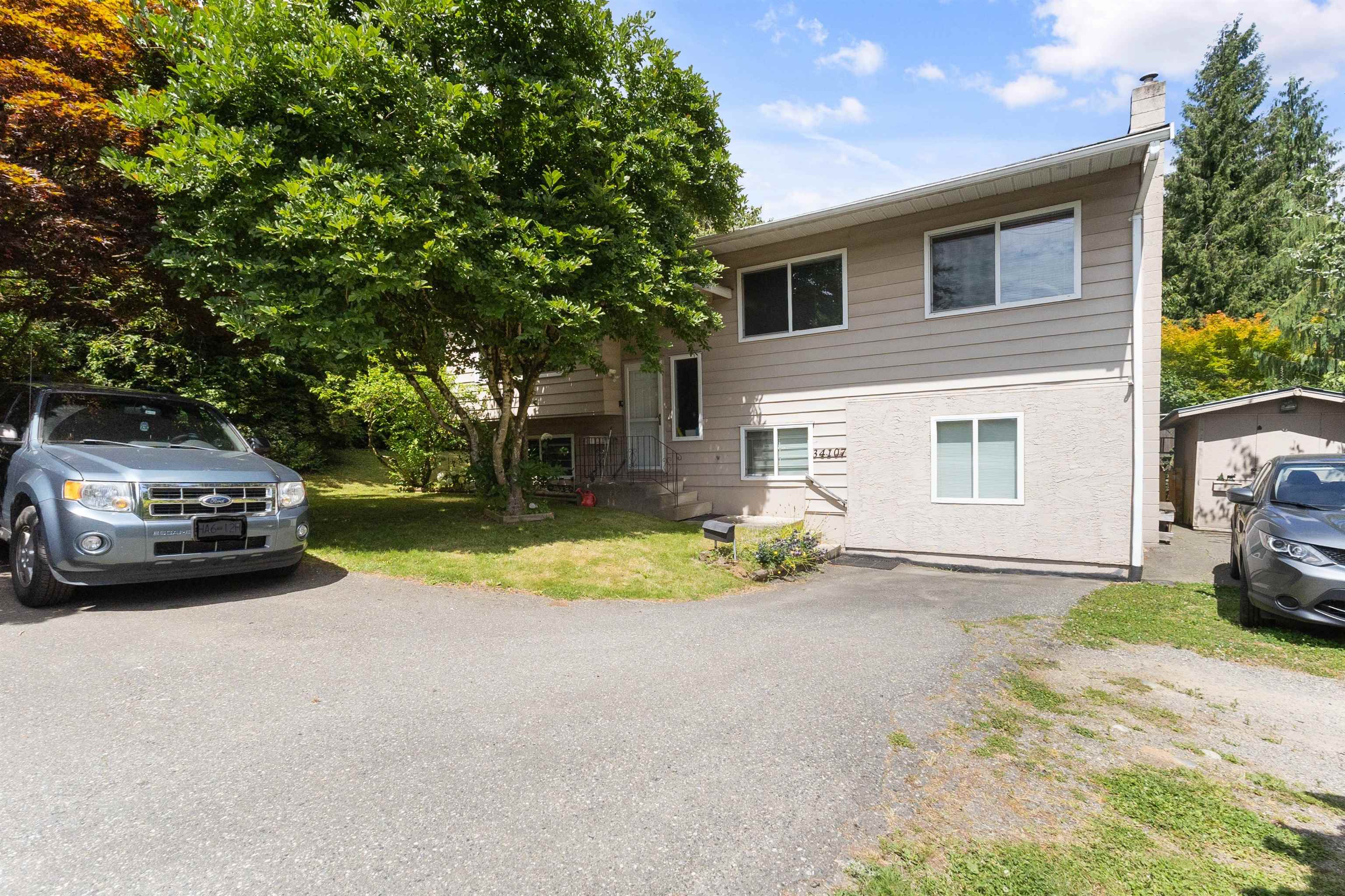MLS® listing #R3144770 for sale located at 34107 MARSHALL ROAD, Abbotsford BC V2S 1L8
