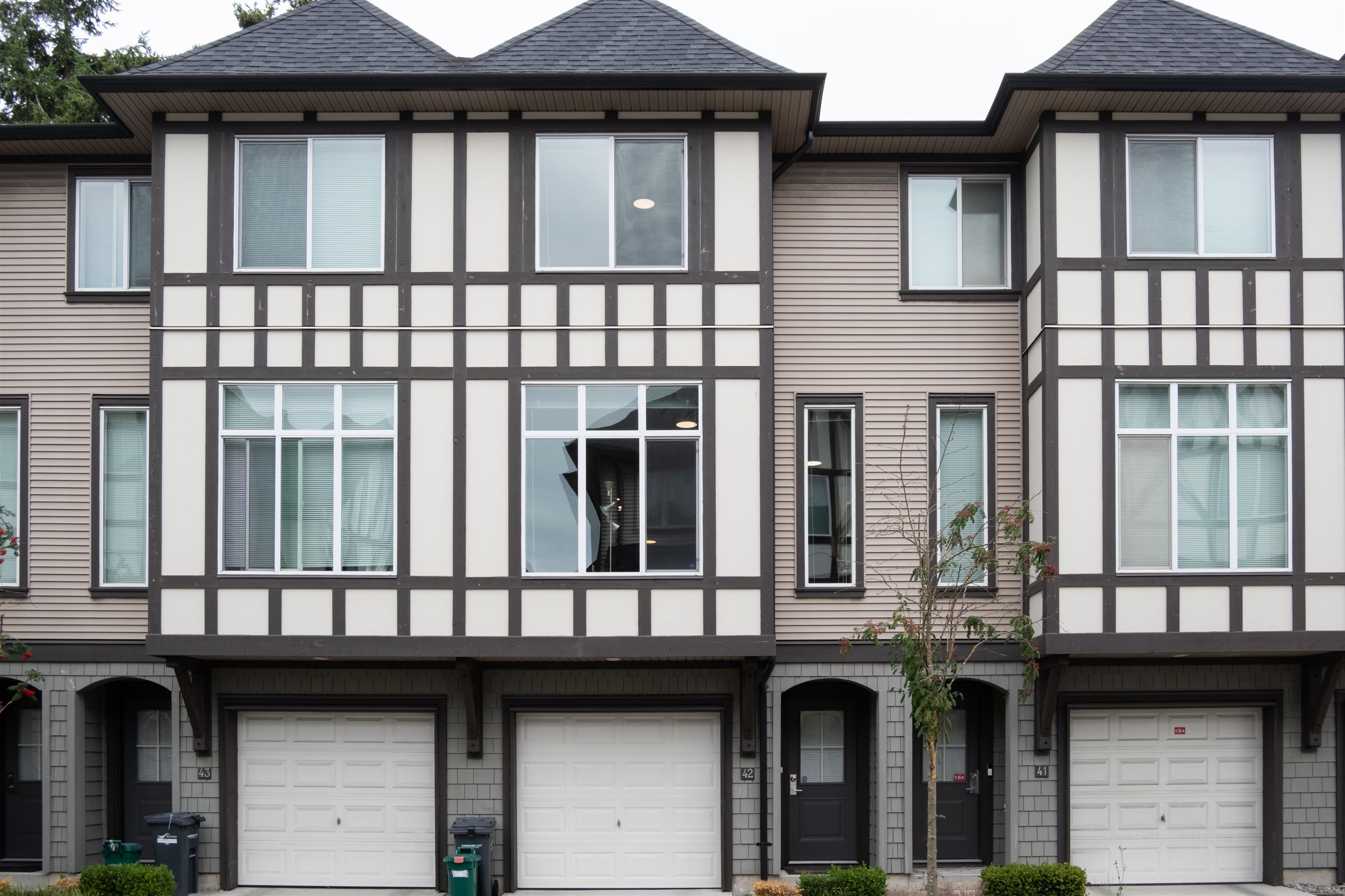 42 9728 ALEXANDRA ROAD, R3145108, BC,
