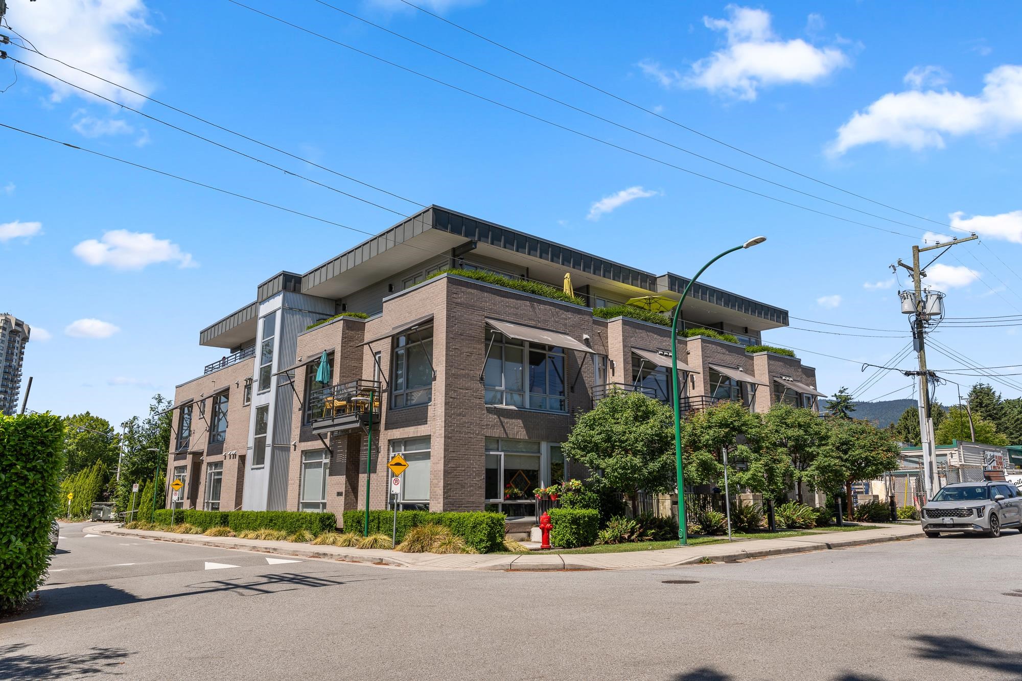 202 1591 BOWSER AVENUE, R3145156, BC,