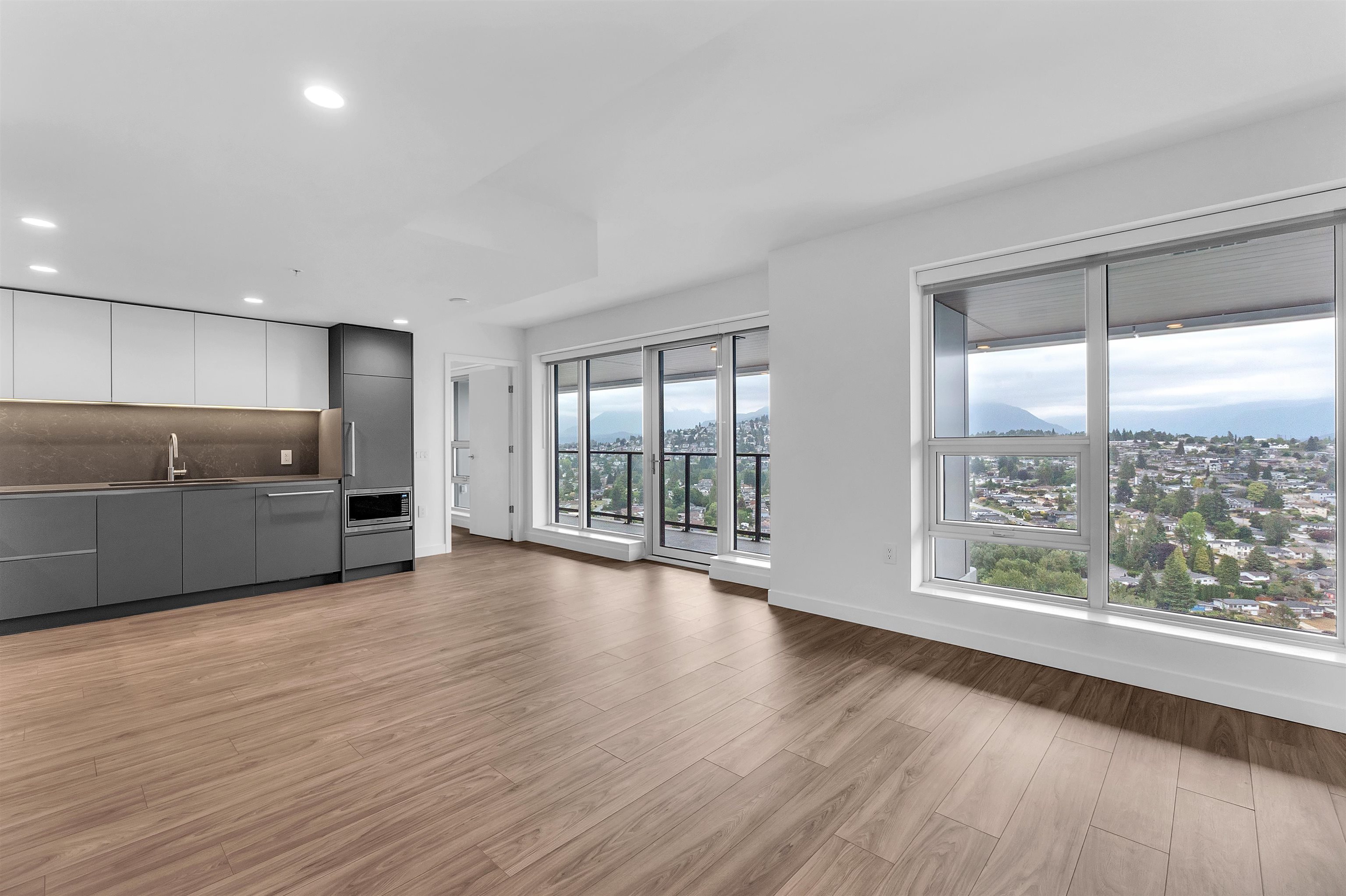 3402 2135 SPRINGER AVENUE, R3145167, BC,