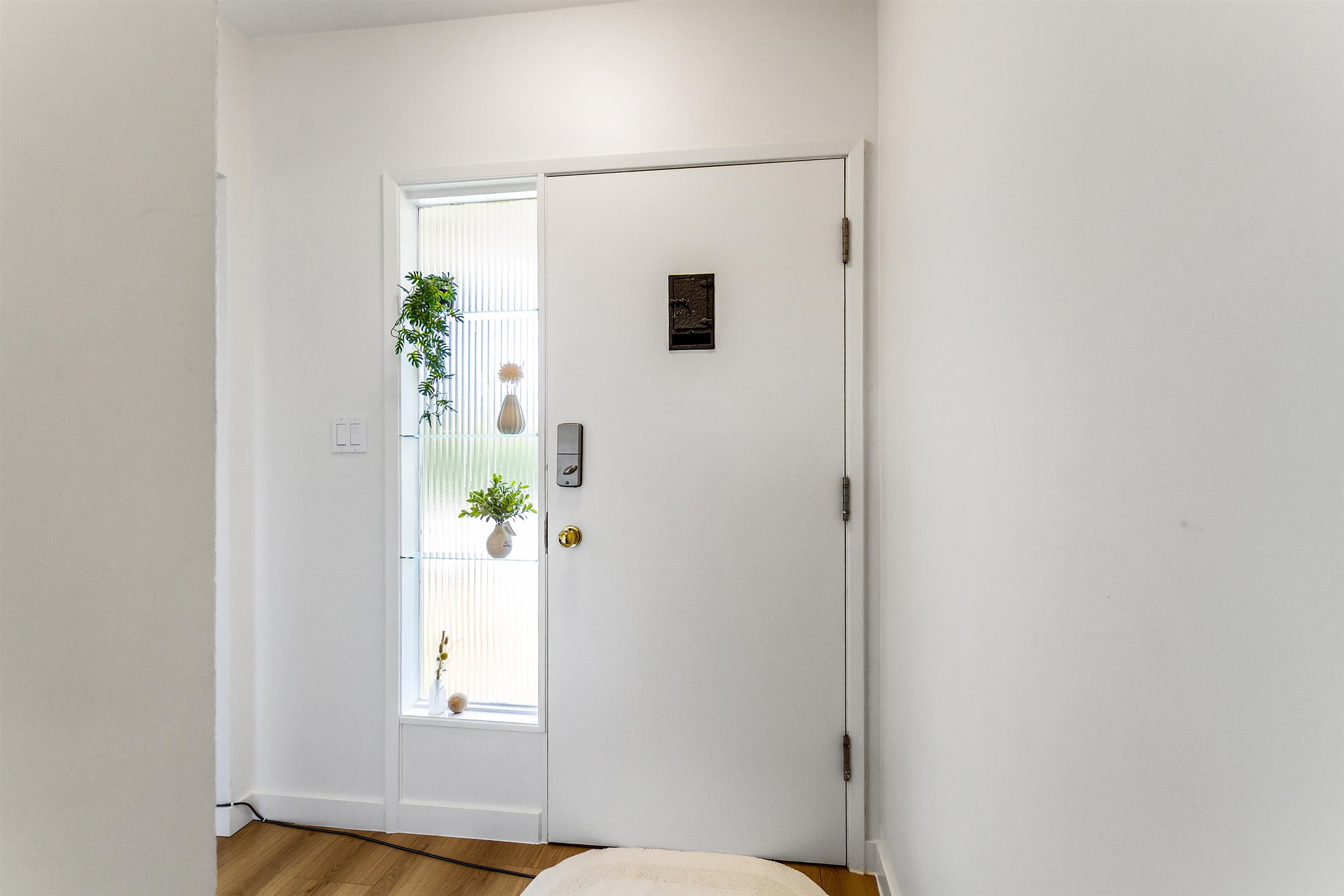 9175 HOLMES STREET, Burnaby BC V3N 4C1, R3145252, BC,