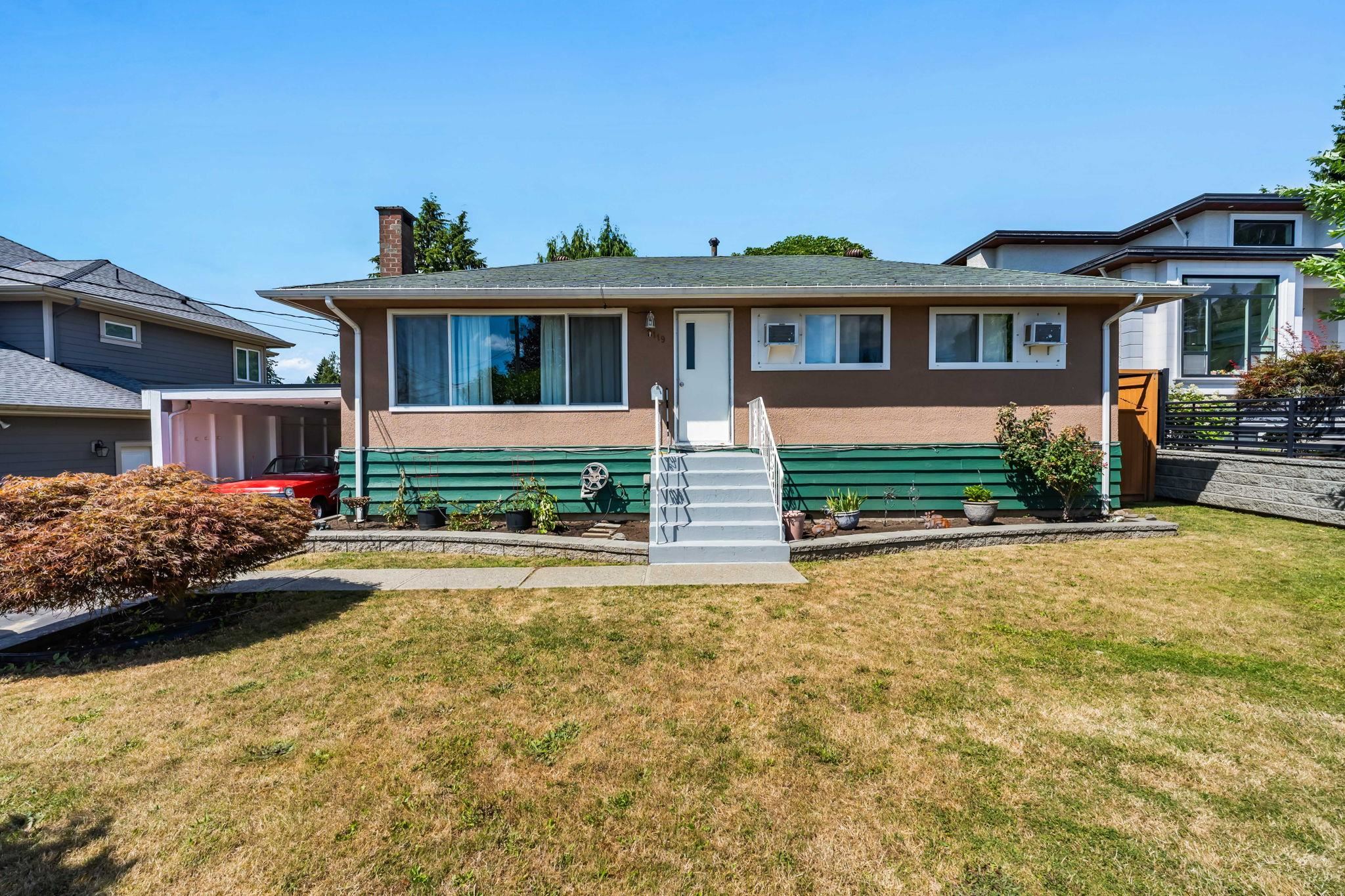 2119 MONTEREY AVENUE, Coquitlam BC V3K 2M5, R3145325, BC,