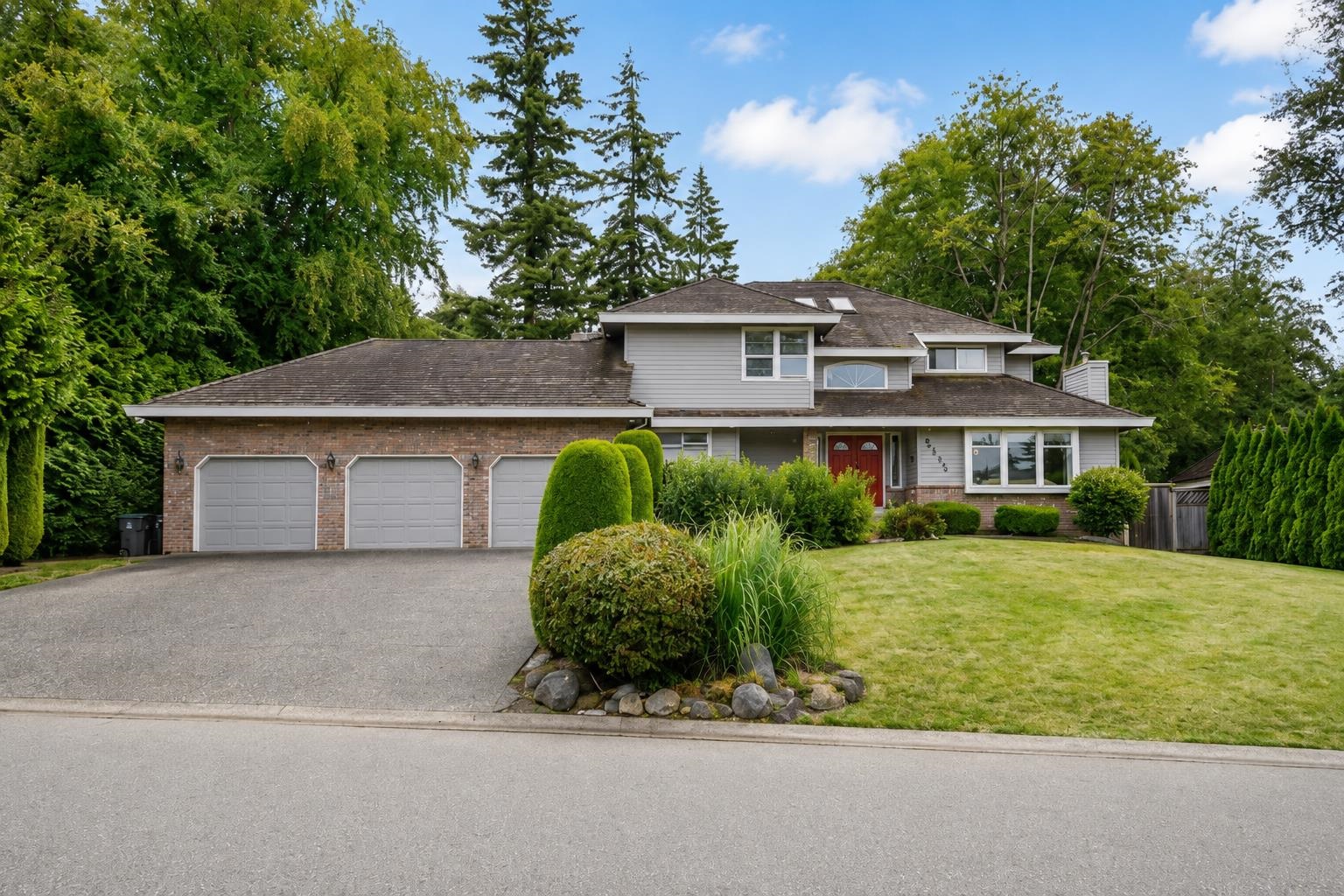 5686 125A STREET, Surrey BC V3X 3G8, R3145357, BC,