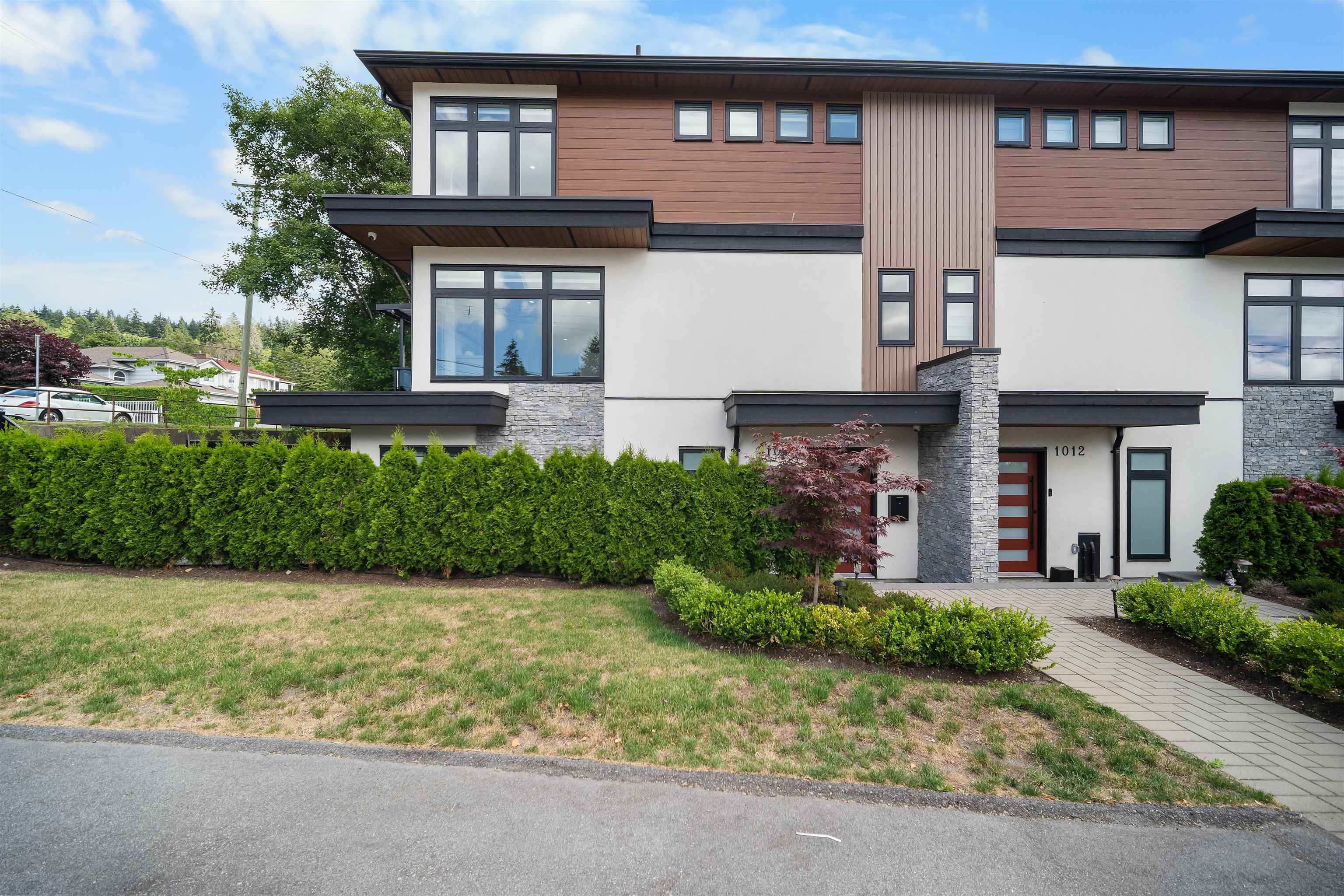 1010 AUGUSTA AVENUE, Burnaby BC V5A 2V4, R3145680, BC,
