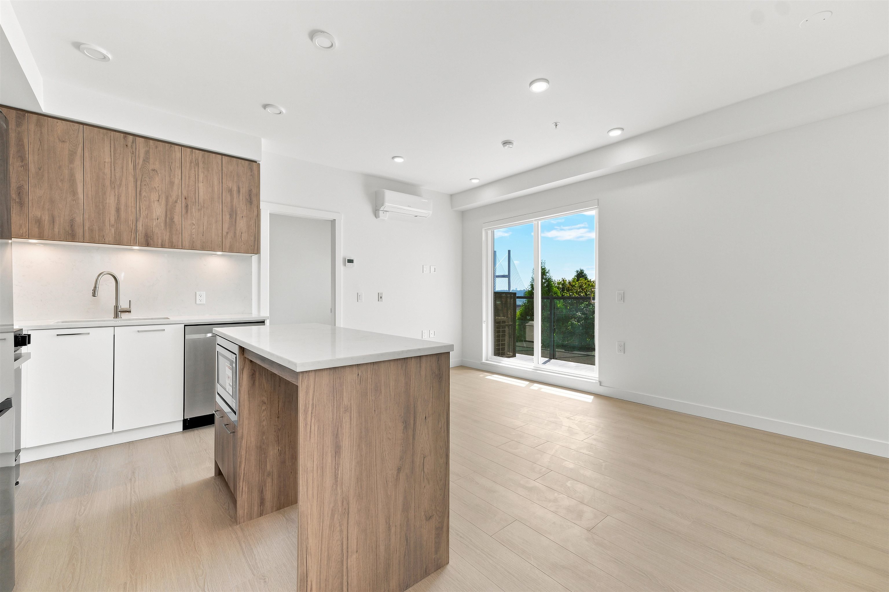 427 82 FIRST STREET, R3145720, BC,